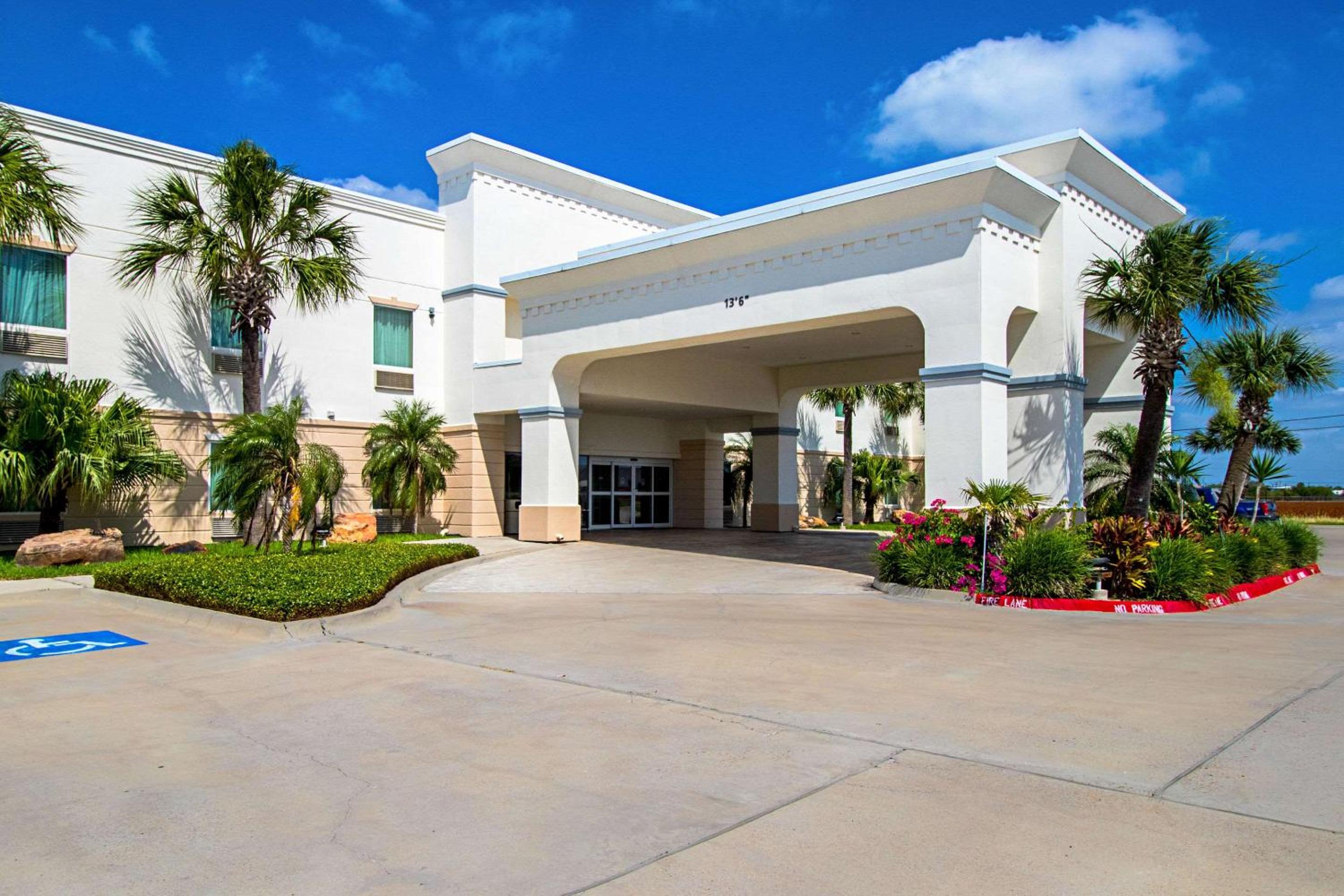 Quality Inn & Suites Robstown