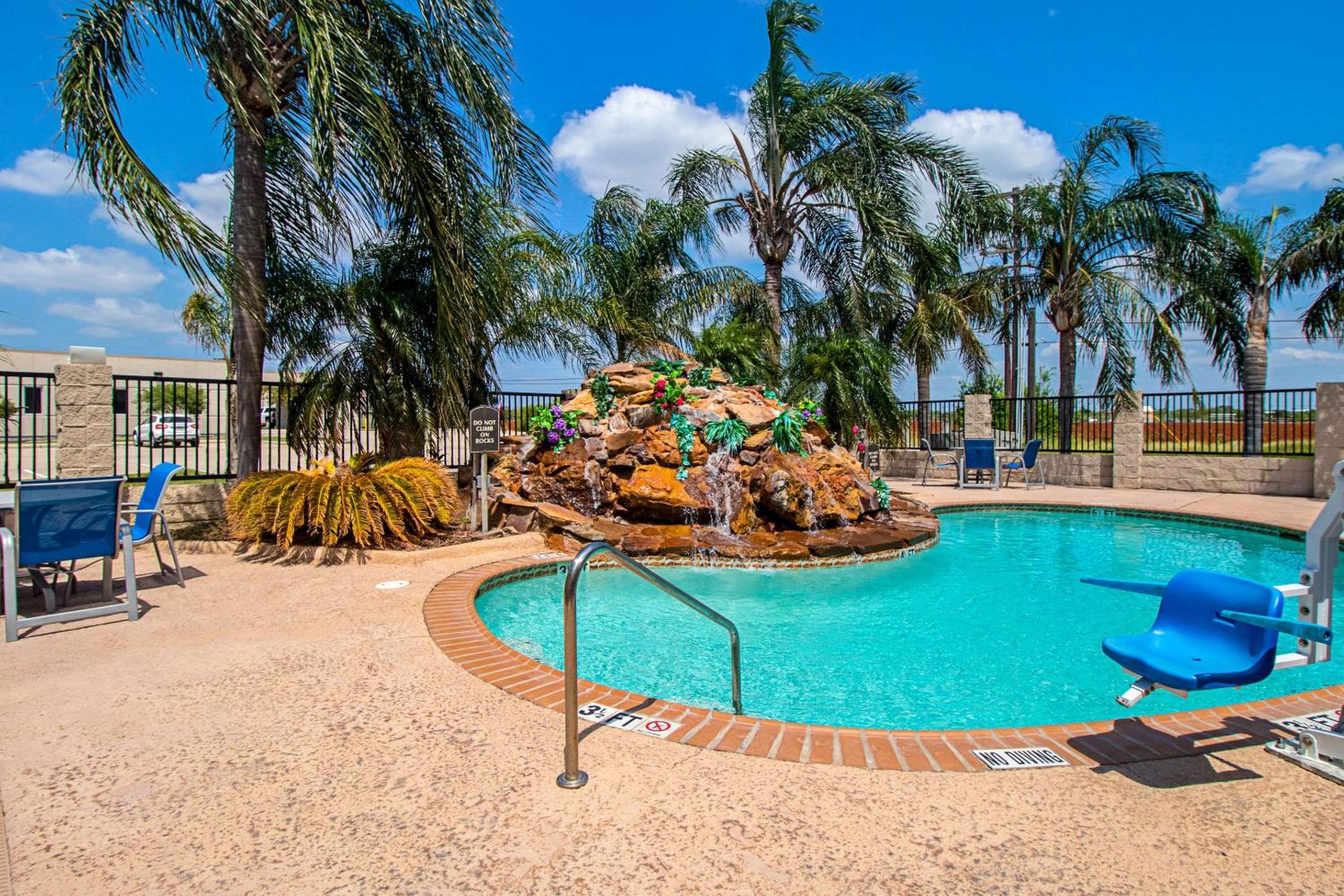 Quality Inn & Suites Robstown