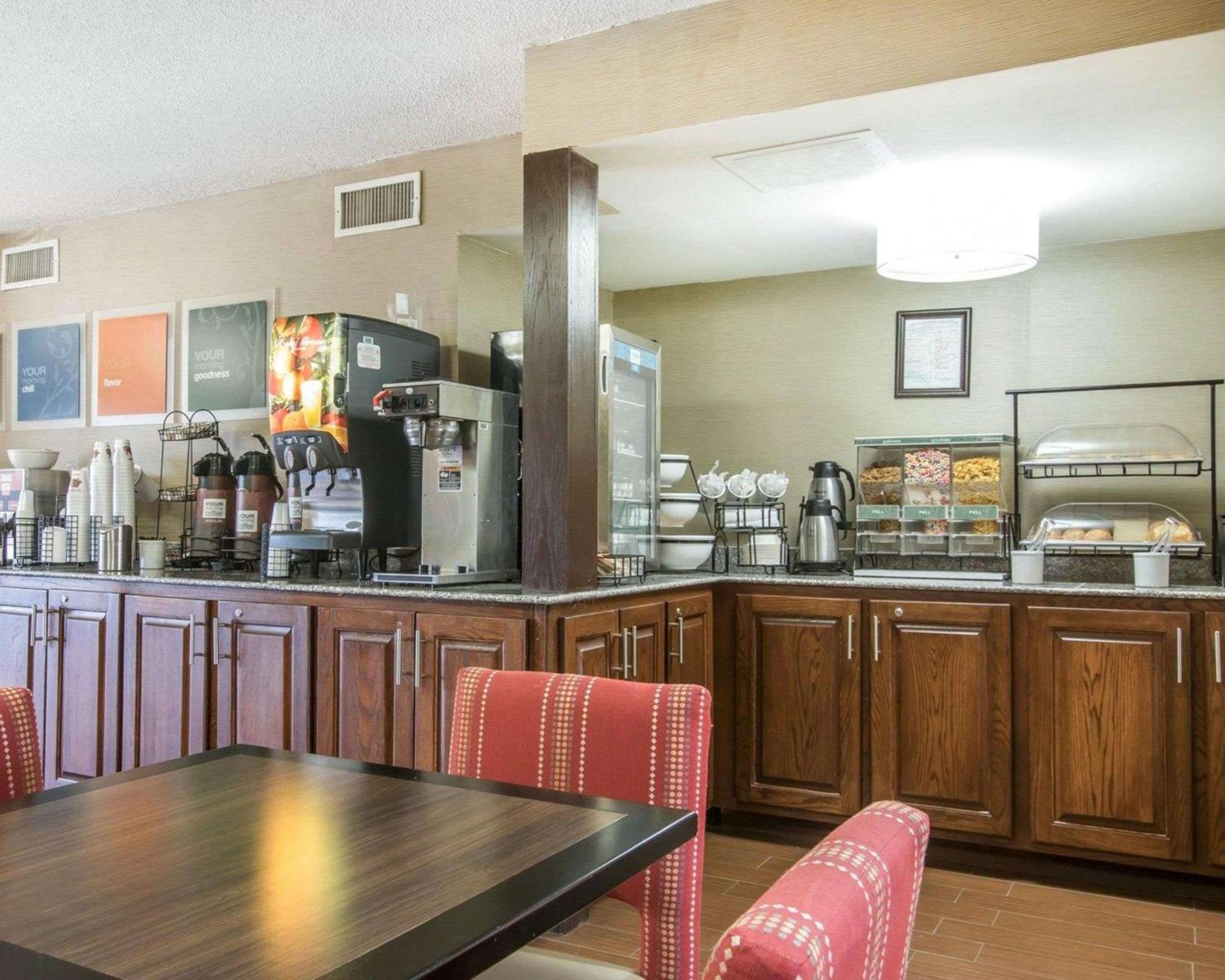 Comfort Inn Livingston, Photo 15