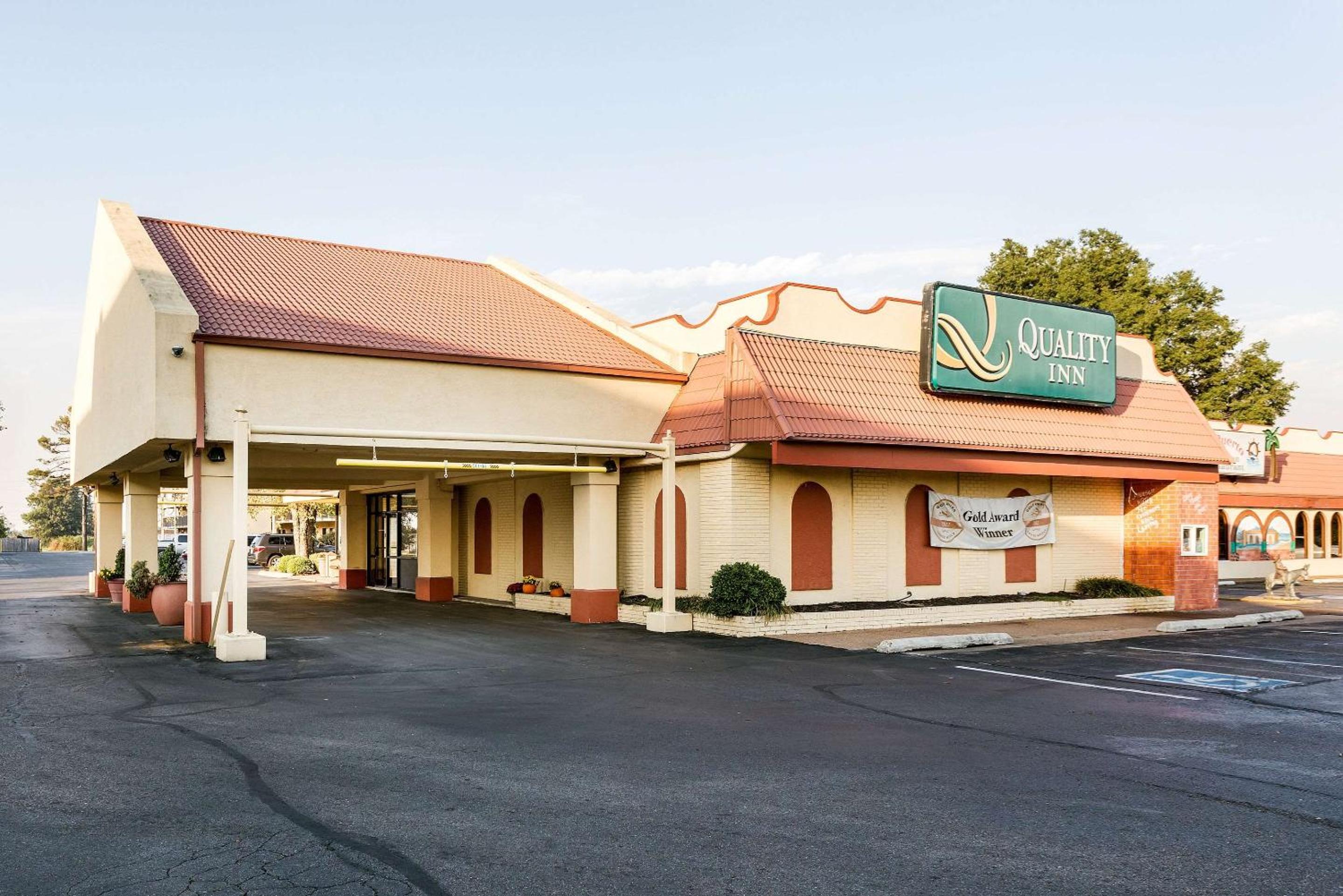 Blytheville Vacations - Quality Inn - Property Image 5