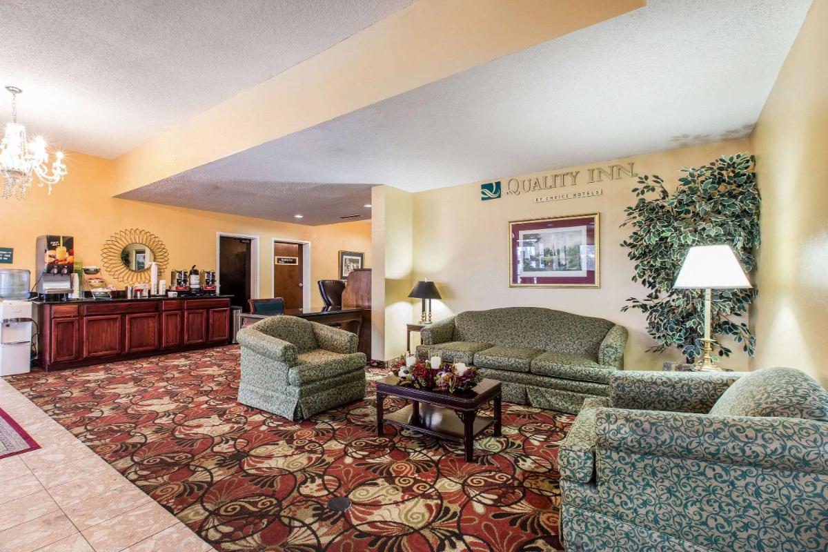 hotel reception