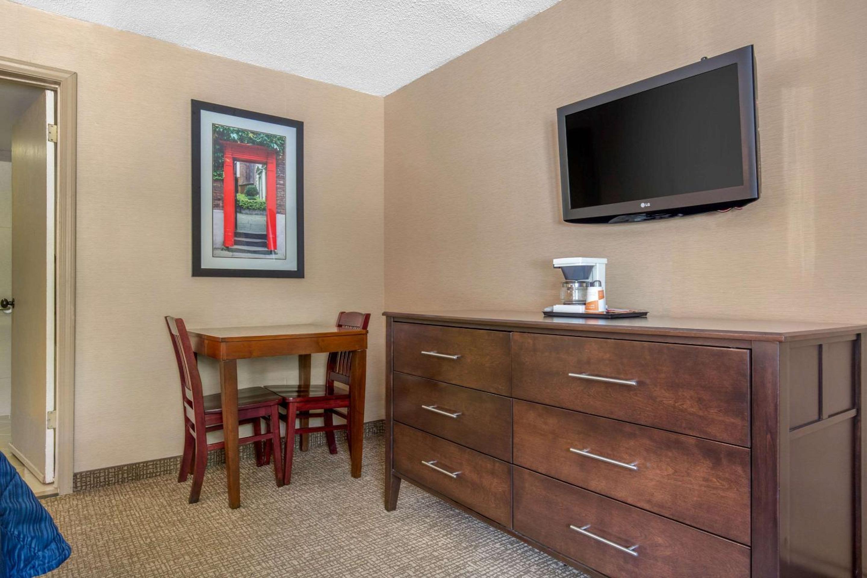 Rodeway Inn Chicago North Shore - Lincolnwood