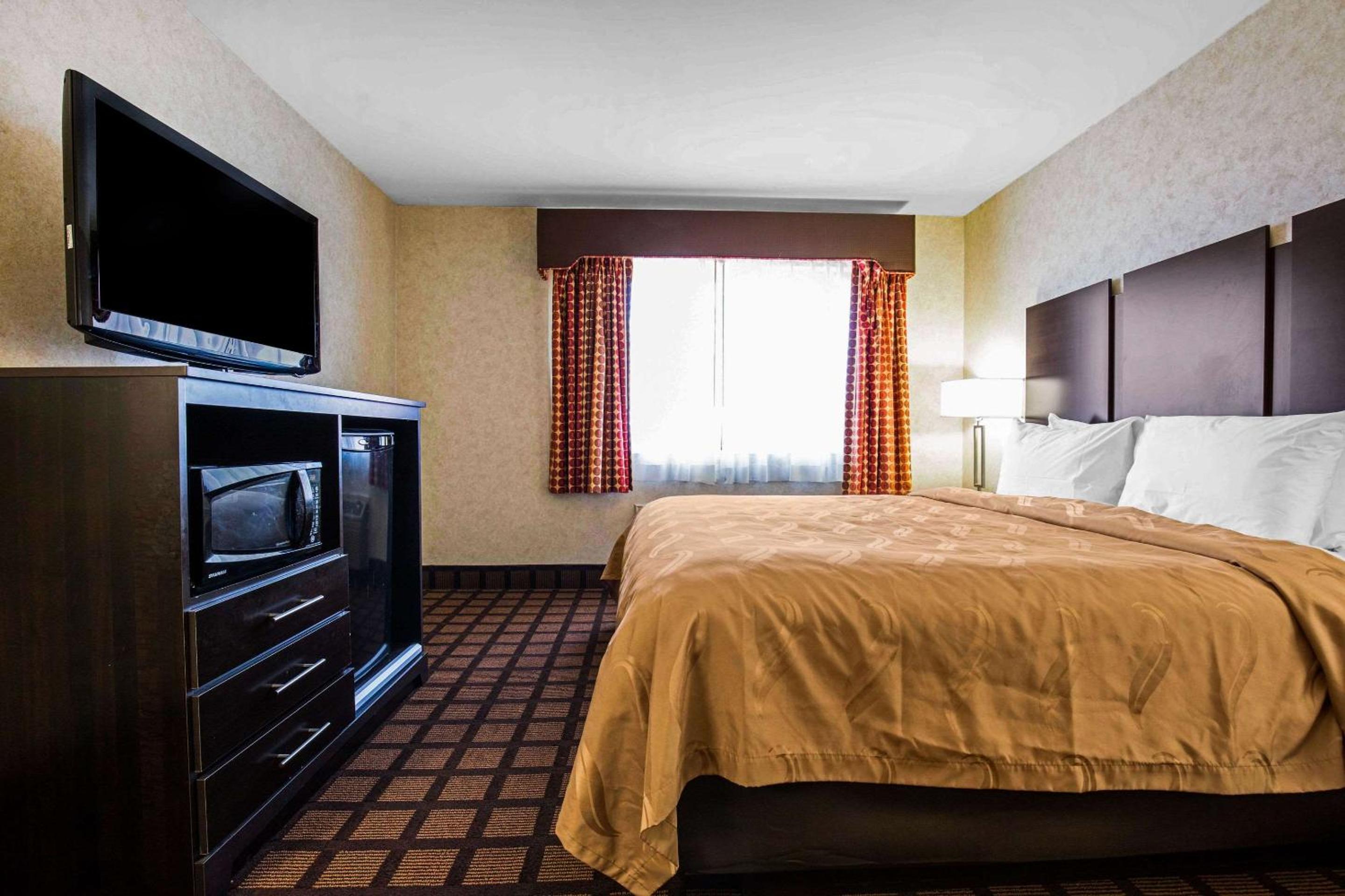 Quality Inn Monee I-57