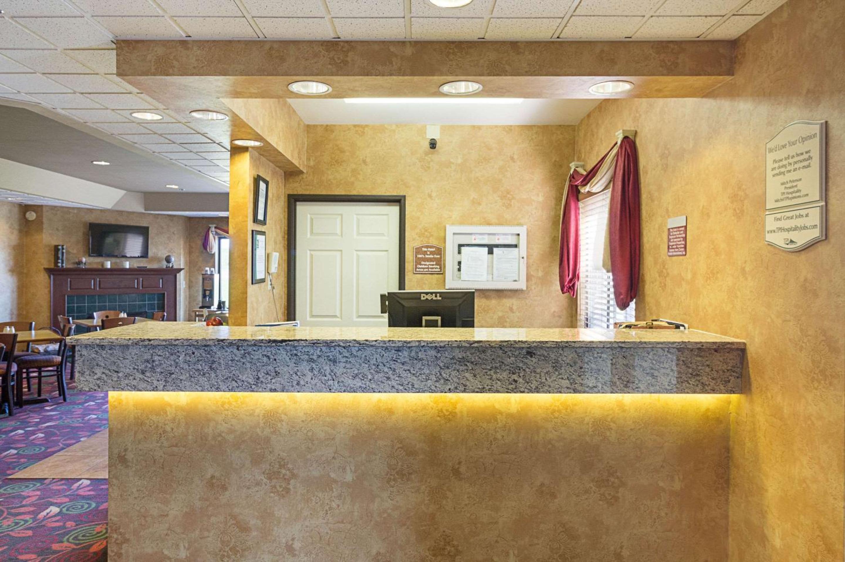 Quality Inn Fairmont
