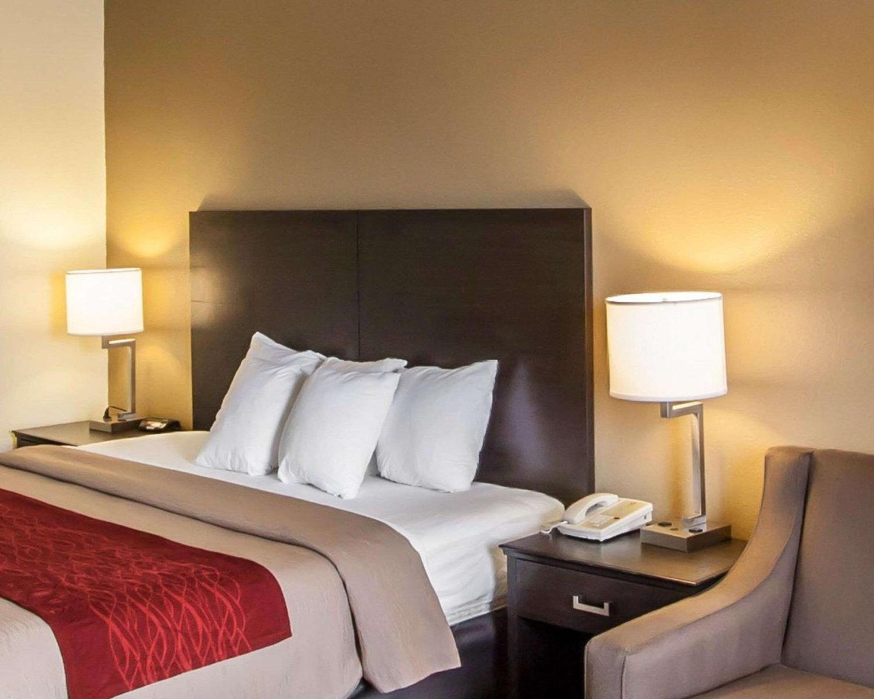 Blytheville Vacations - Quality Inn Hayti North - Property Image 3