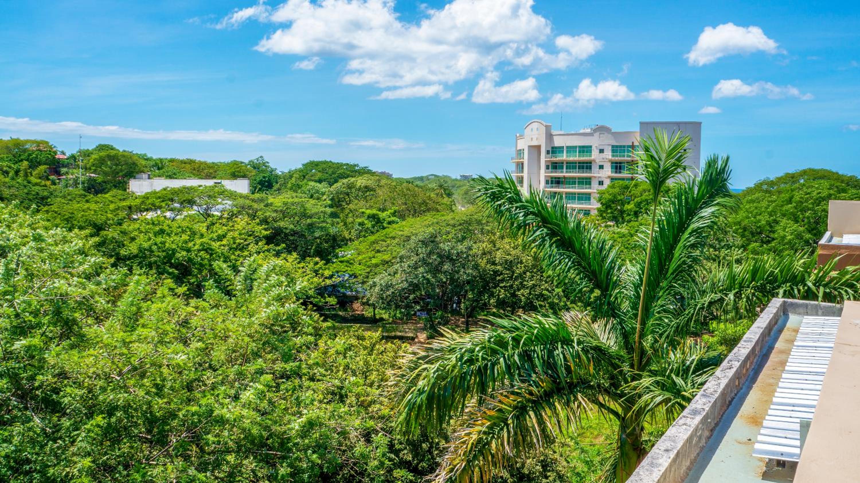 LC17 La Cometa Center of Tamarindo 2bed+2.5bath - main view