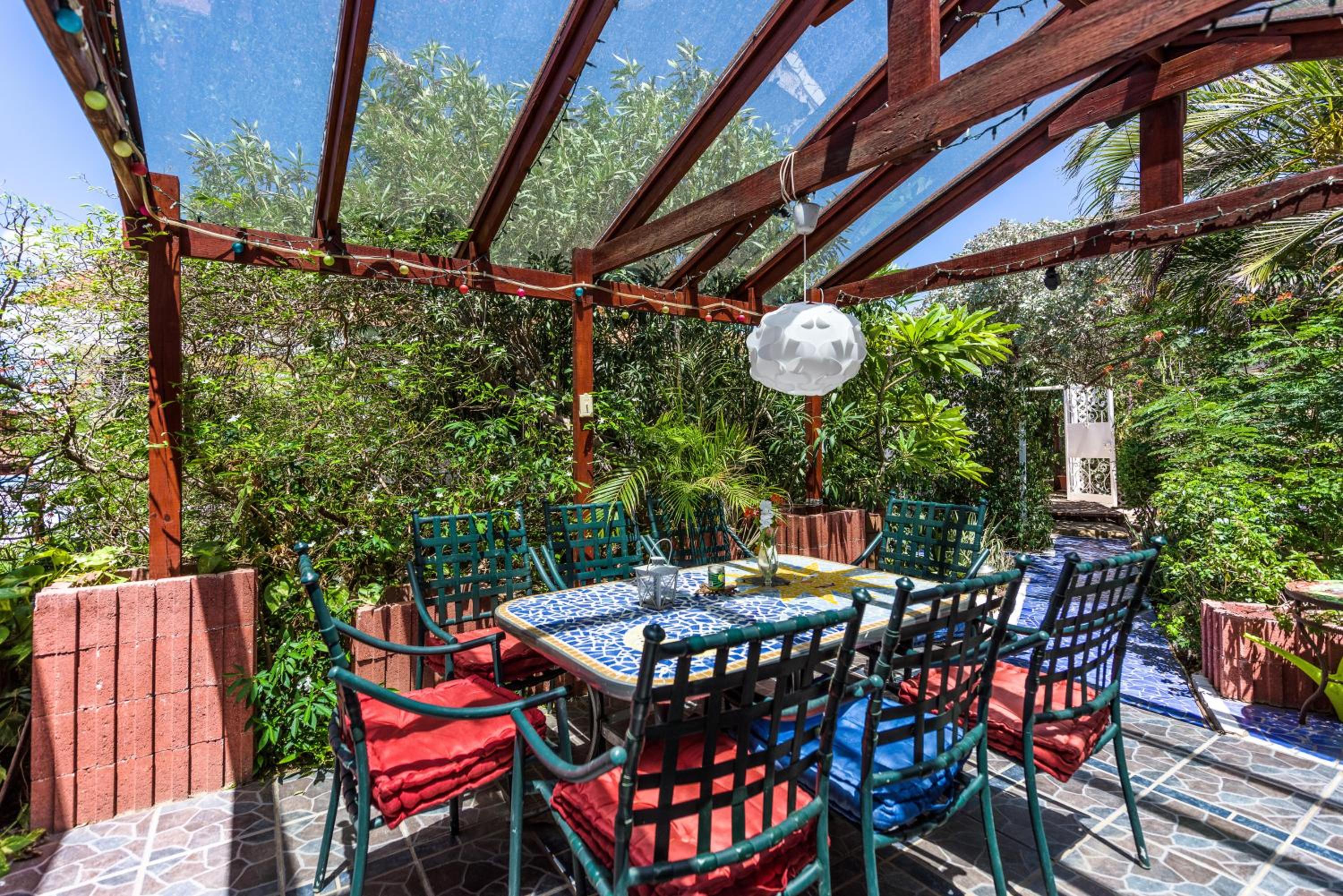 Sunflower Villa Studios