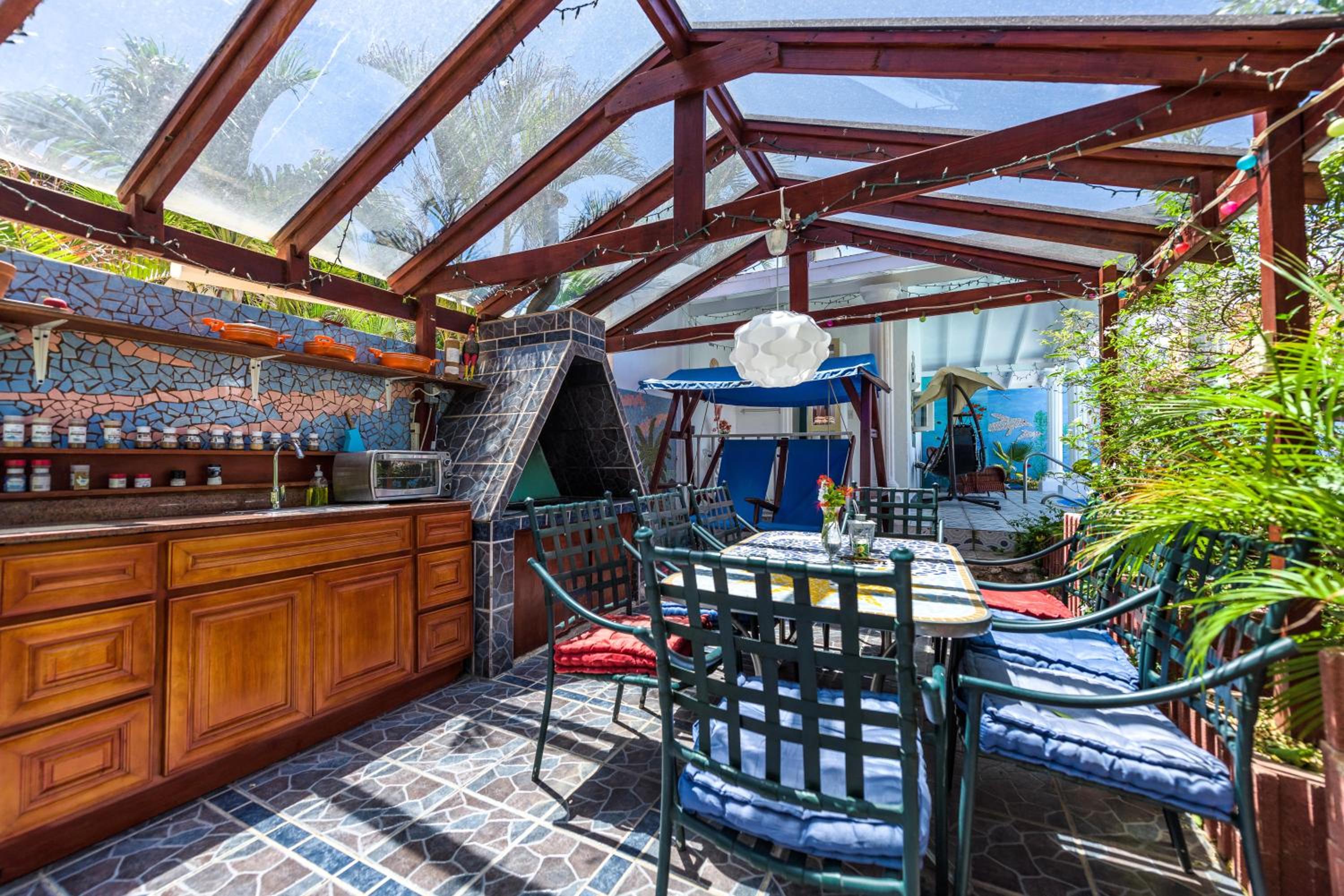 Sunflower Villa Studios