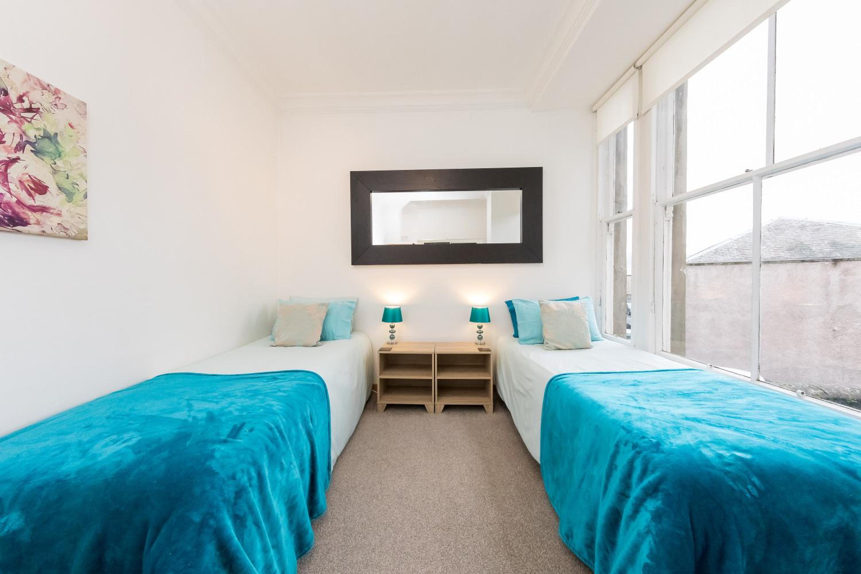 Large City Centre Apartment view 5