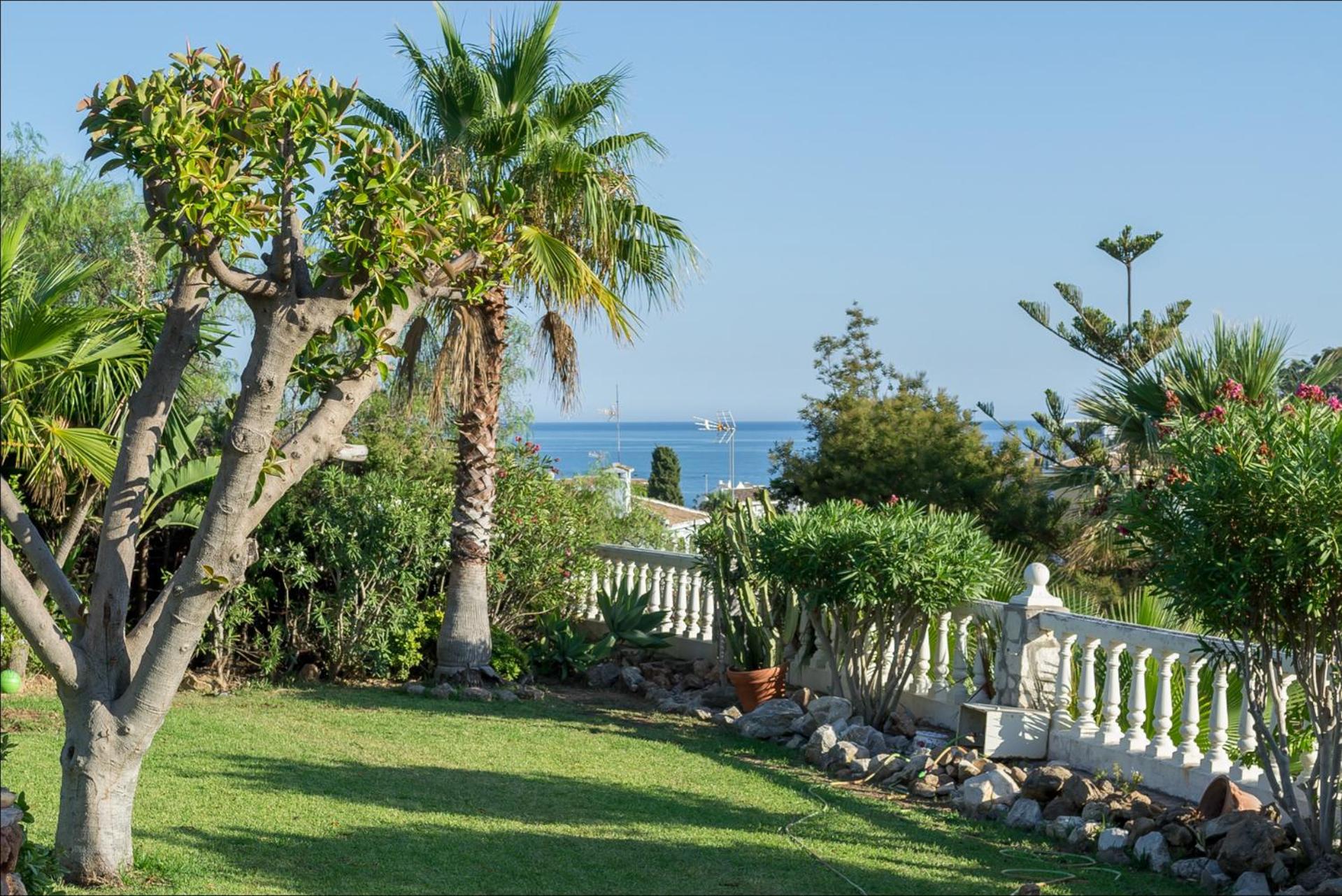 Villa Aurelia Sea views Heatable Pool - Billiard Ping-pong Fooball table - Beach & All at 500 m