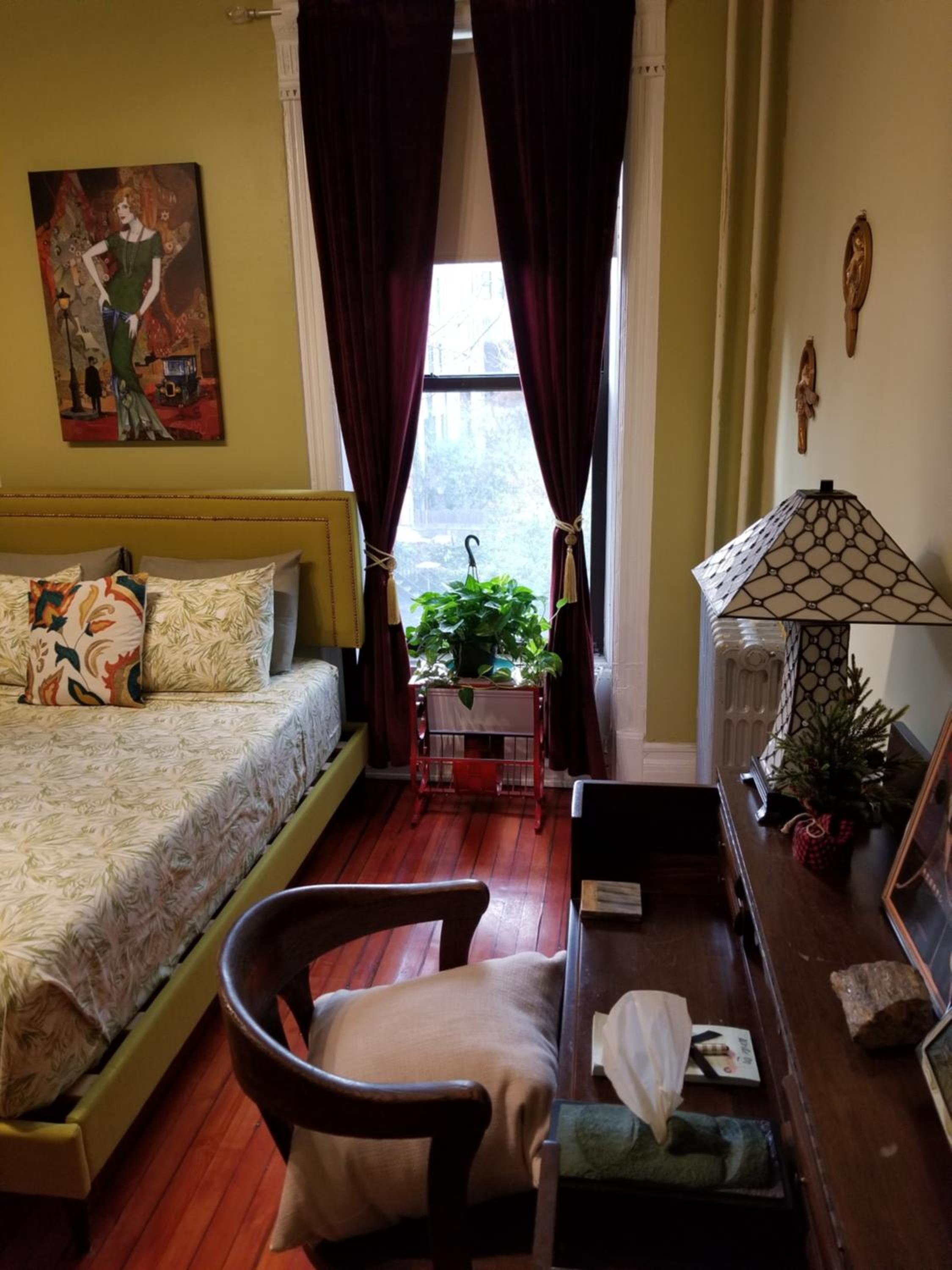 Spacious Fully Furnished Harlem Apartment Near Morningside Park