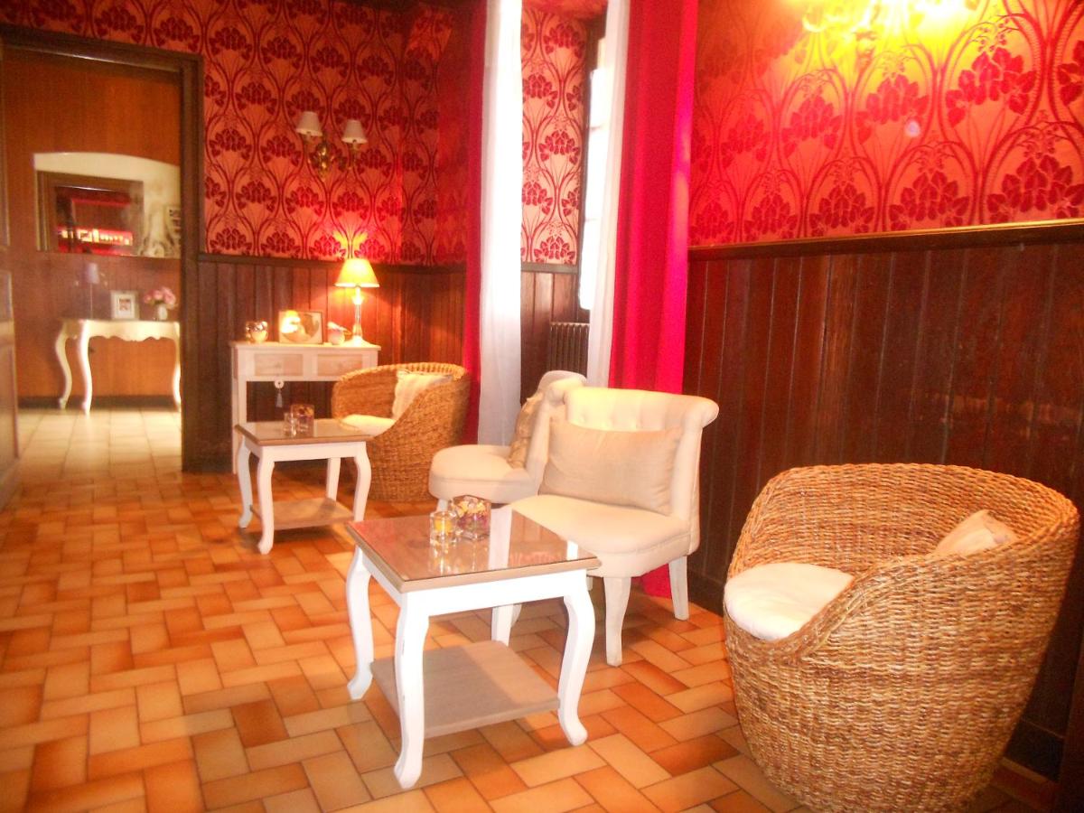 hotel reception
