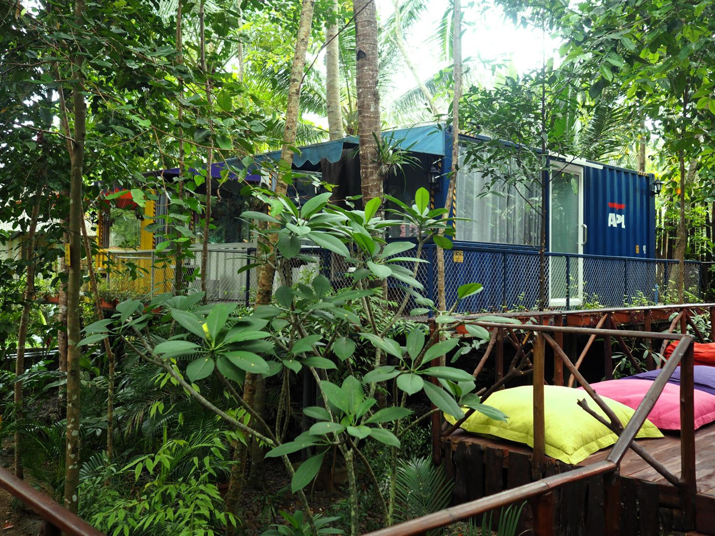 Hau Eco Lodges Citumang Pangandaran