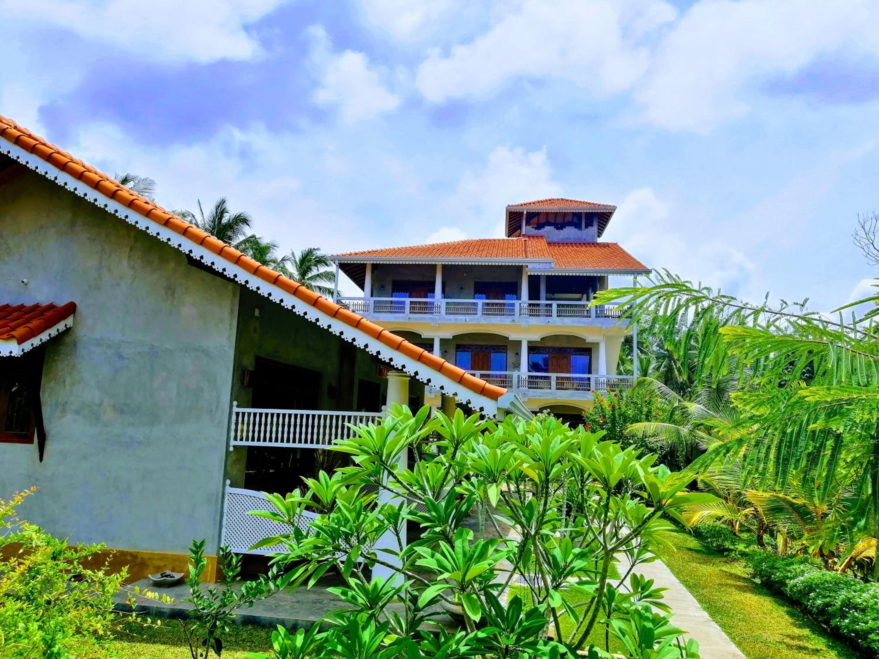 Thambili Cabanas