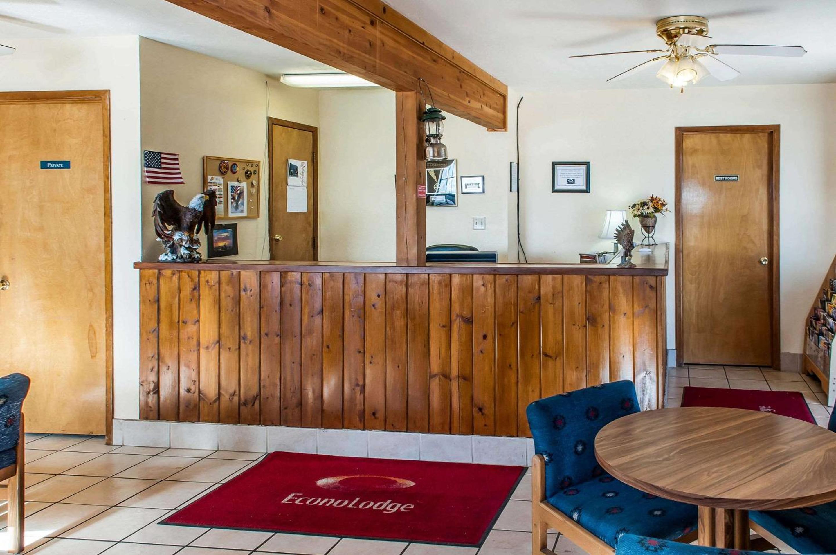 Econo Lodge Eagle Nest, 사진 31