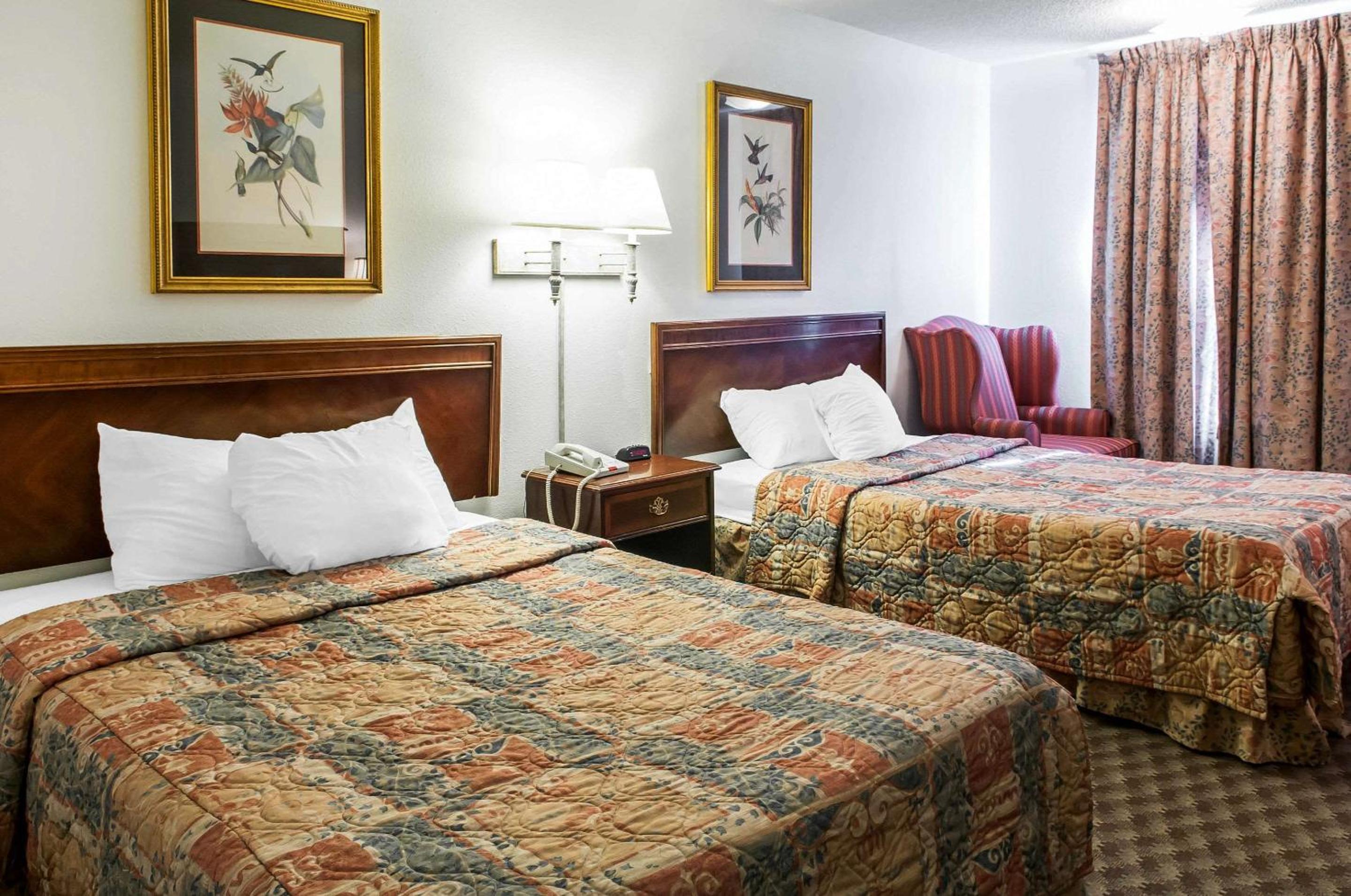 Econo Lodge Eagle Nest, 사진 32
