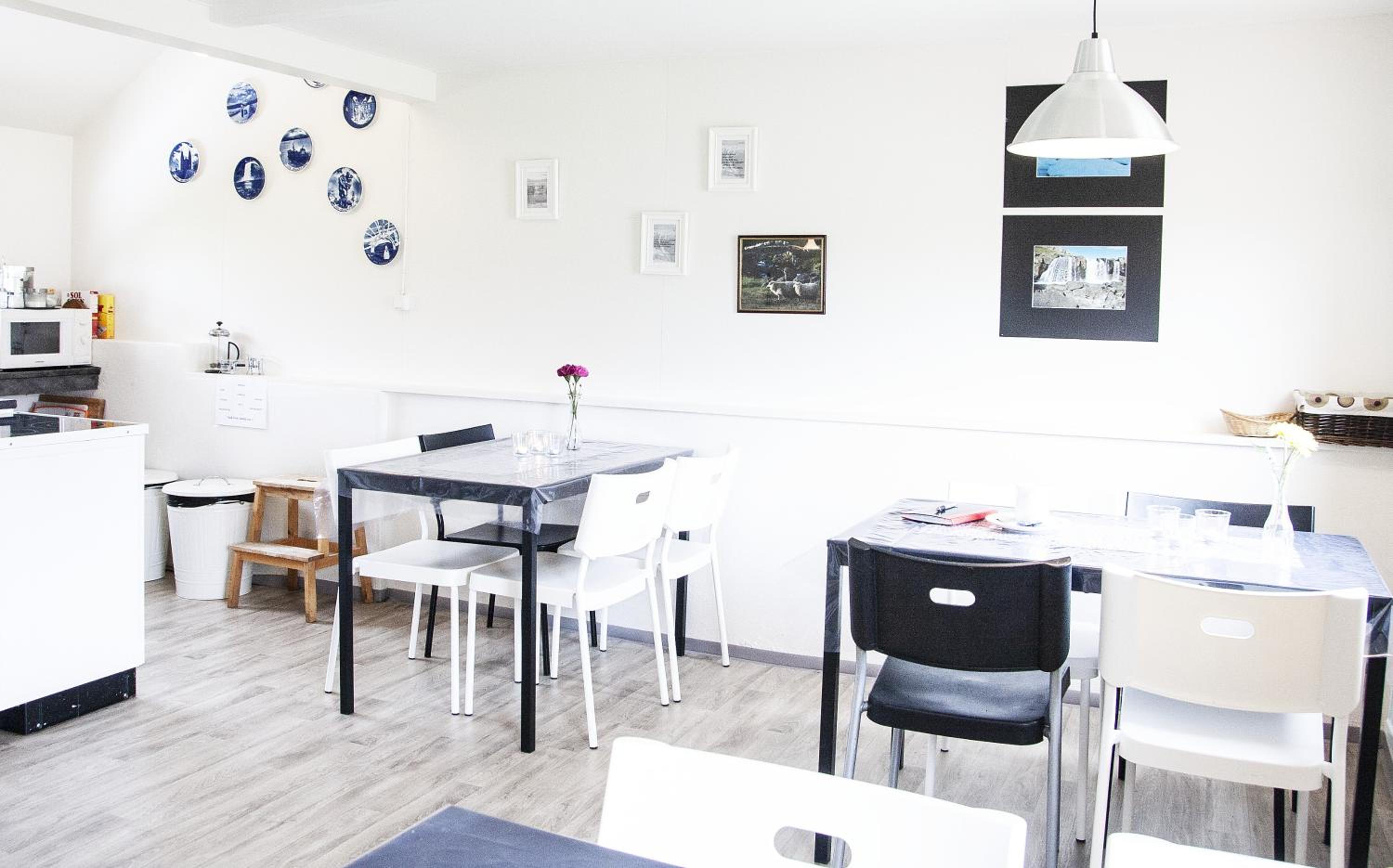 Fossardalur Guesthouse
