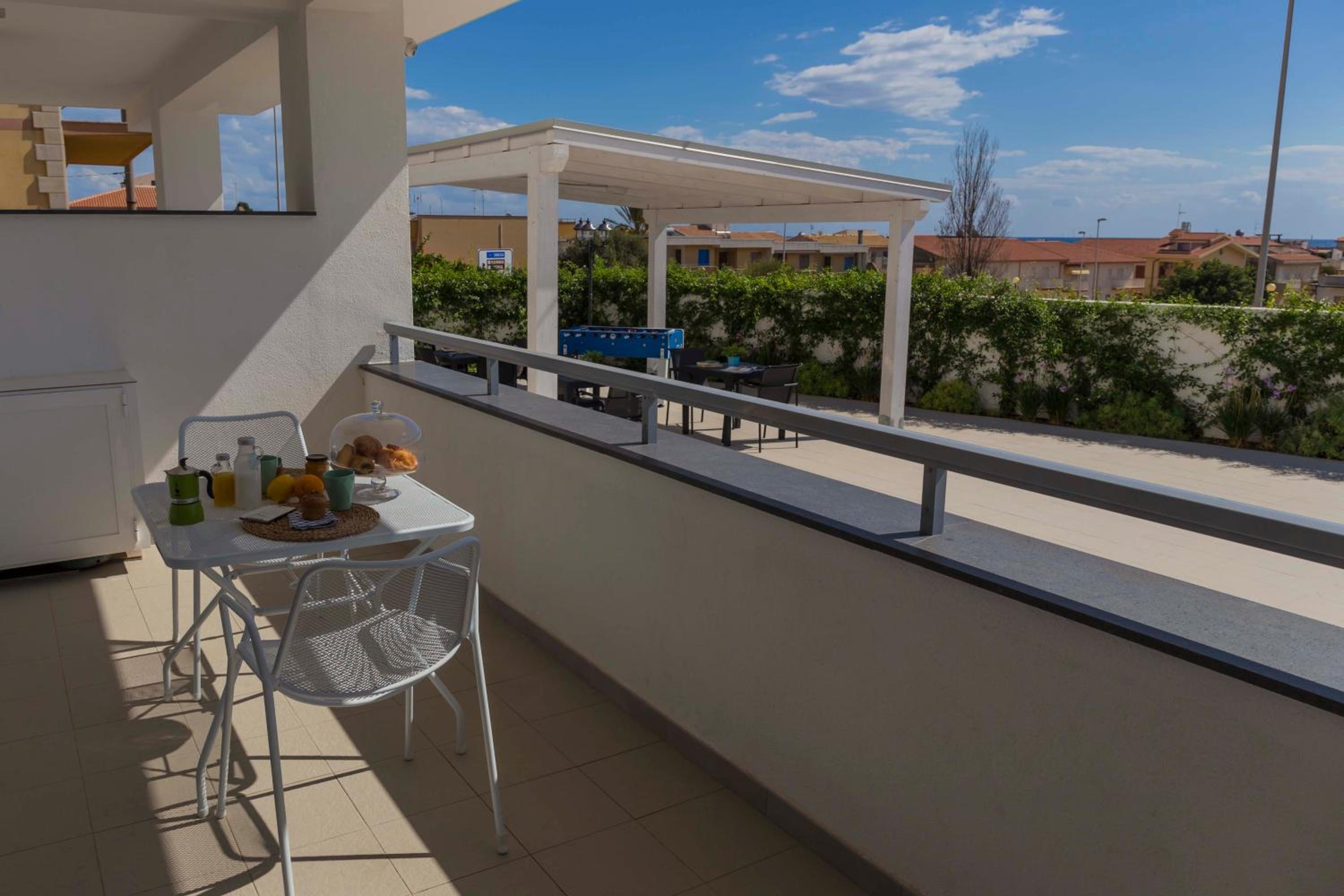 balance & terrace