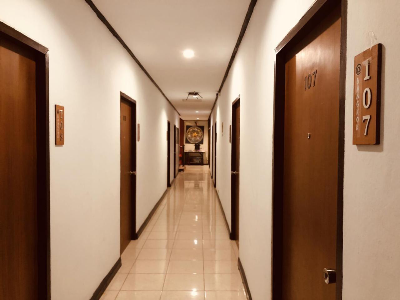 At Bangkok Hotel