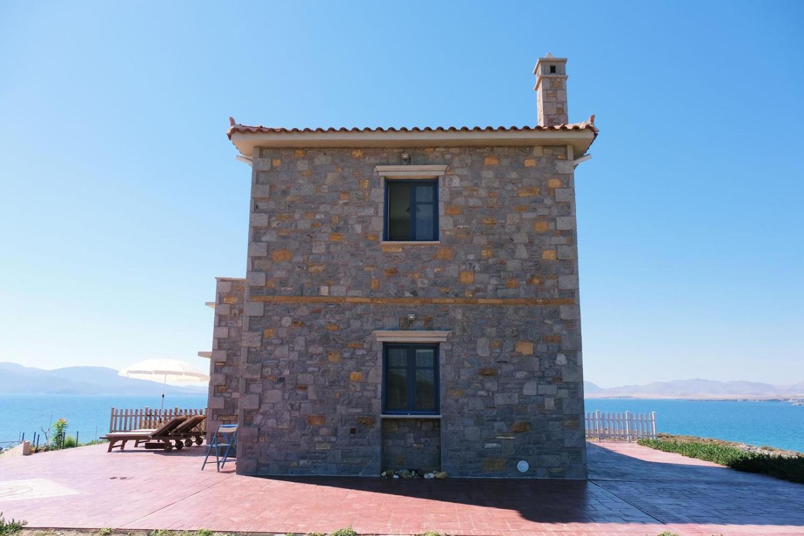 Fanaraki villas view 4