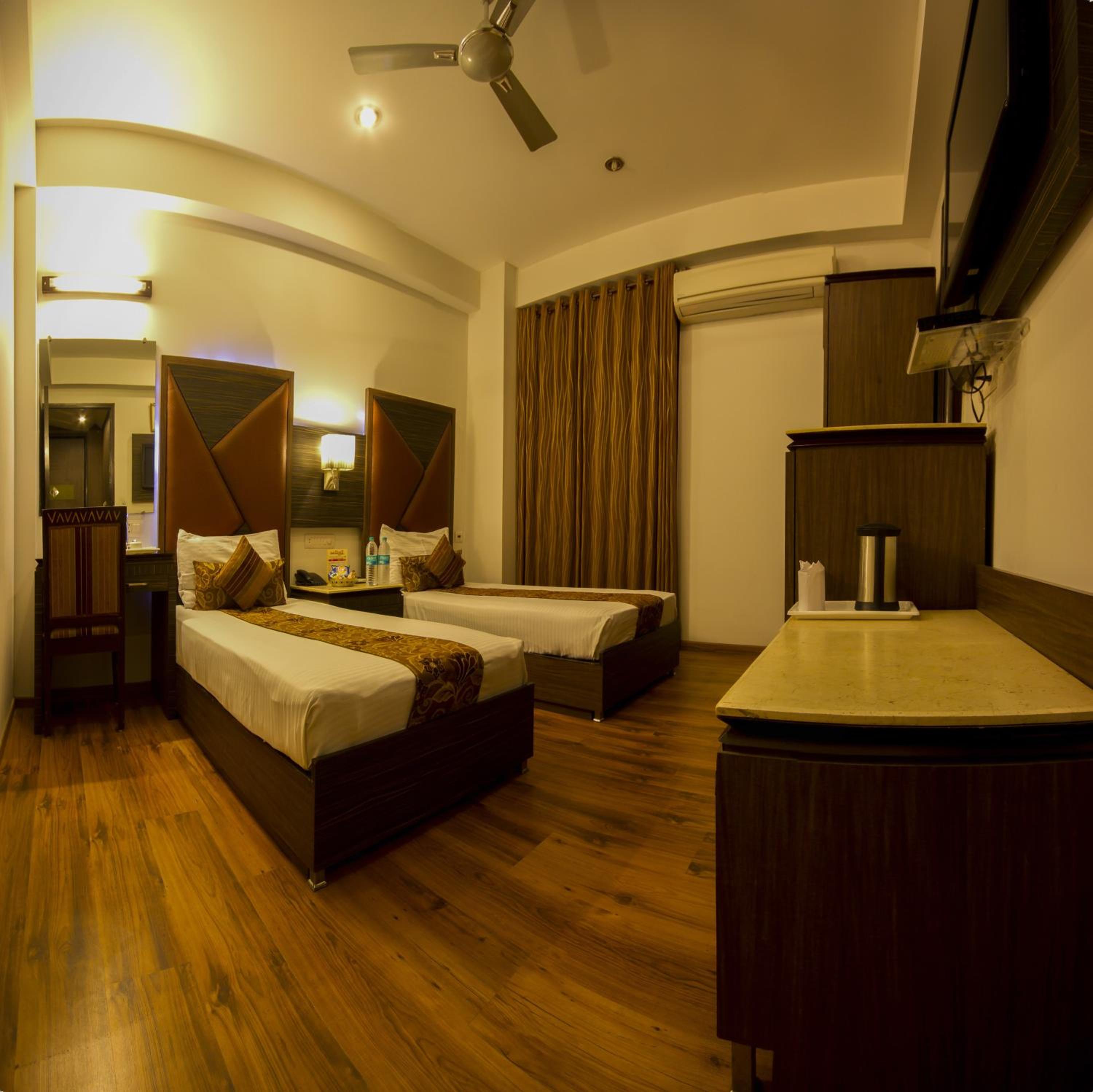 New Delhi Vacations - Hotel Sunstar Heights - Property Image 5