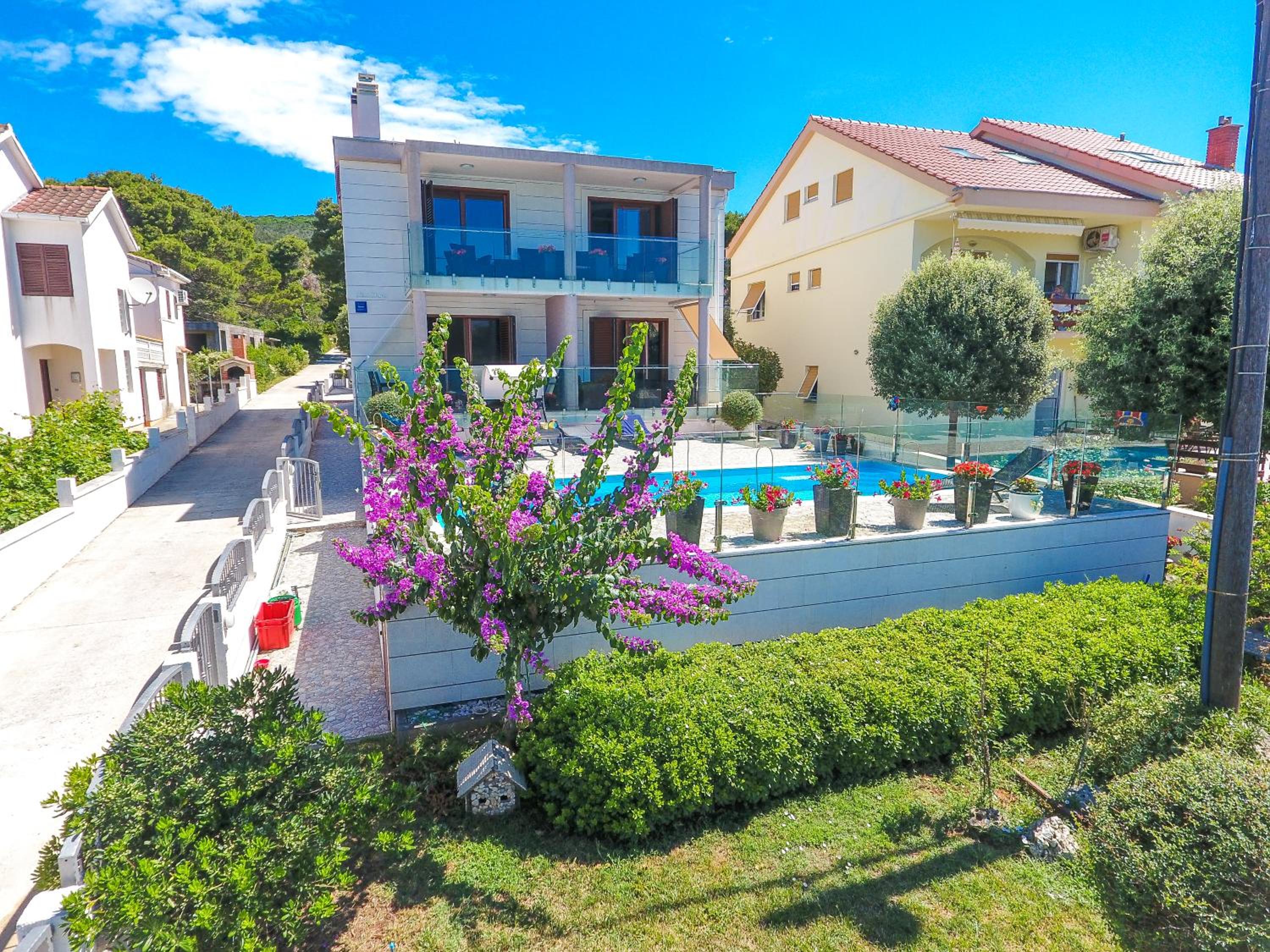 Vila Orada view 3