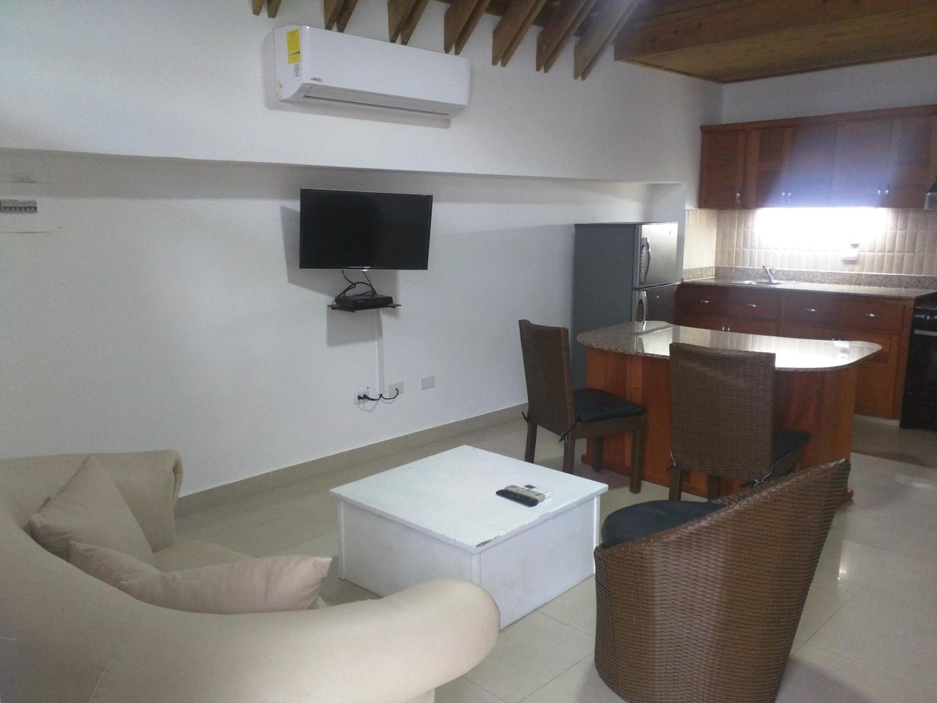 Juan Dolio Vacations - Aparta Hotel Caribe Paraiso - Property Image 4