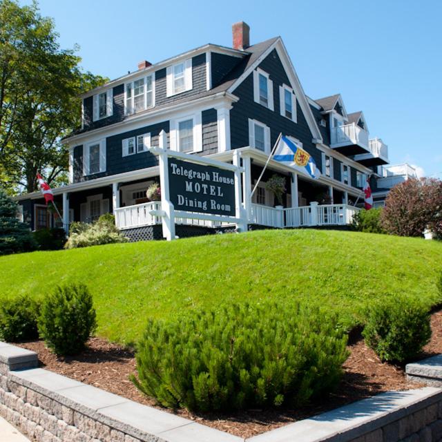 Telegraph House Motel