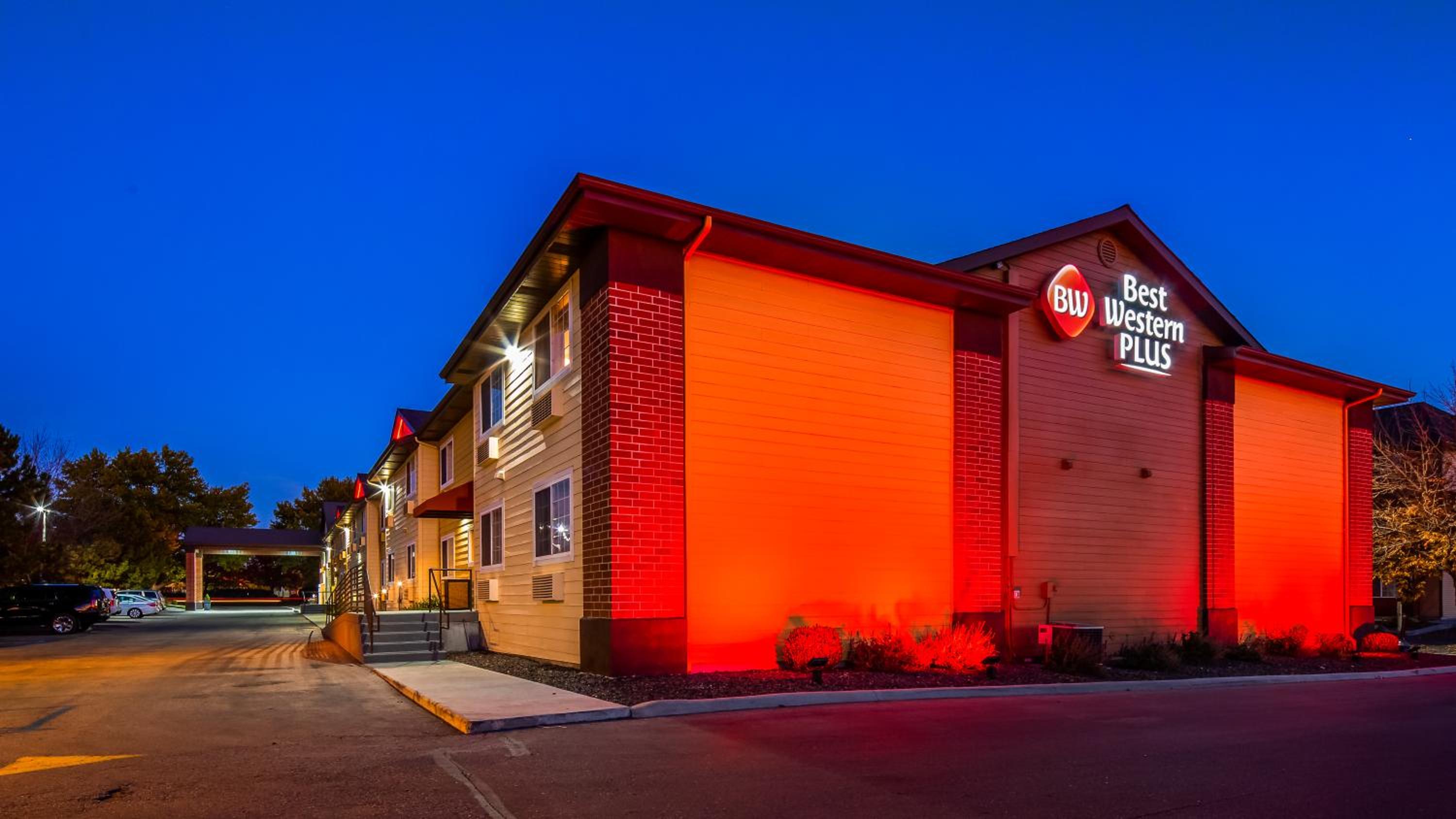 Boise Vacations - Best Western Plus Meridian - Property Image 3
