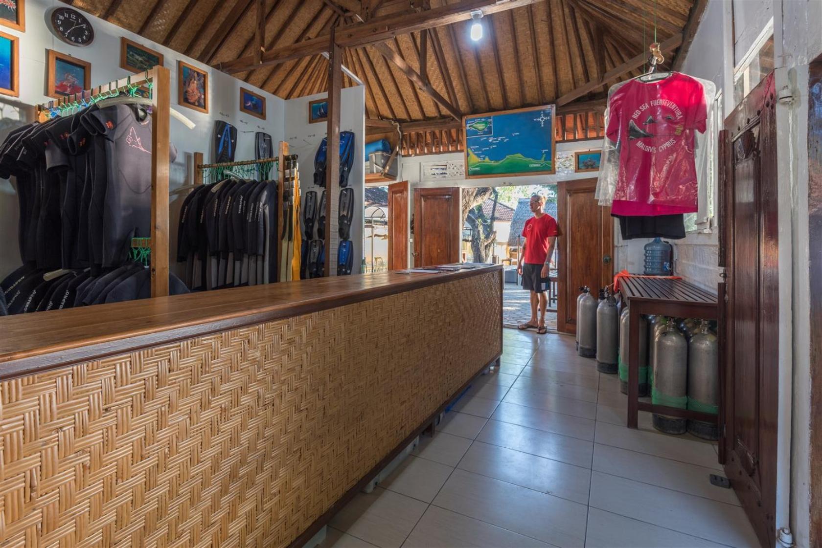 Hotel Pondok Sari Beach & SPA Resort