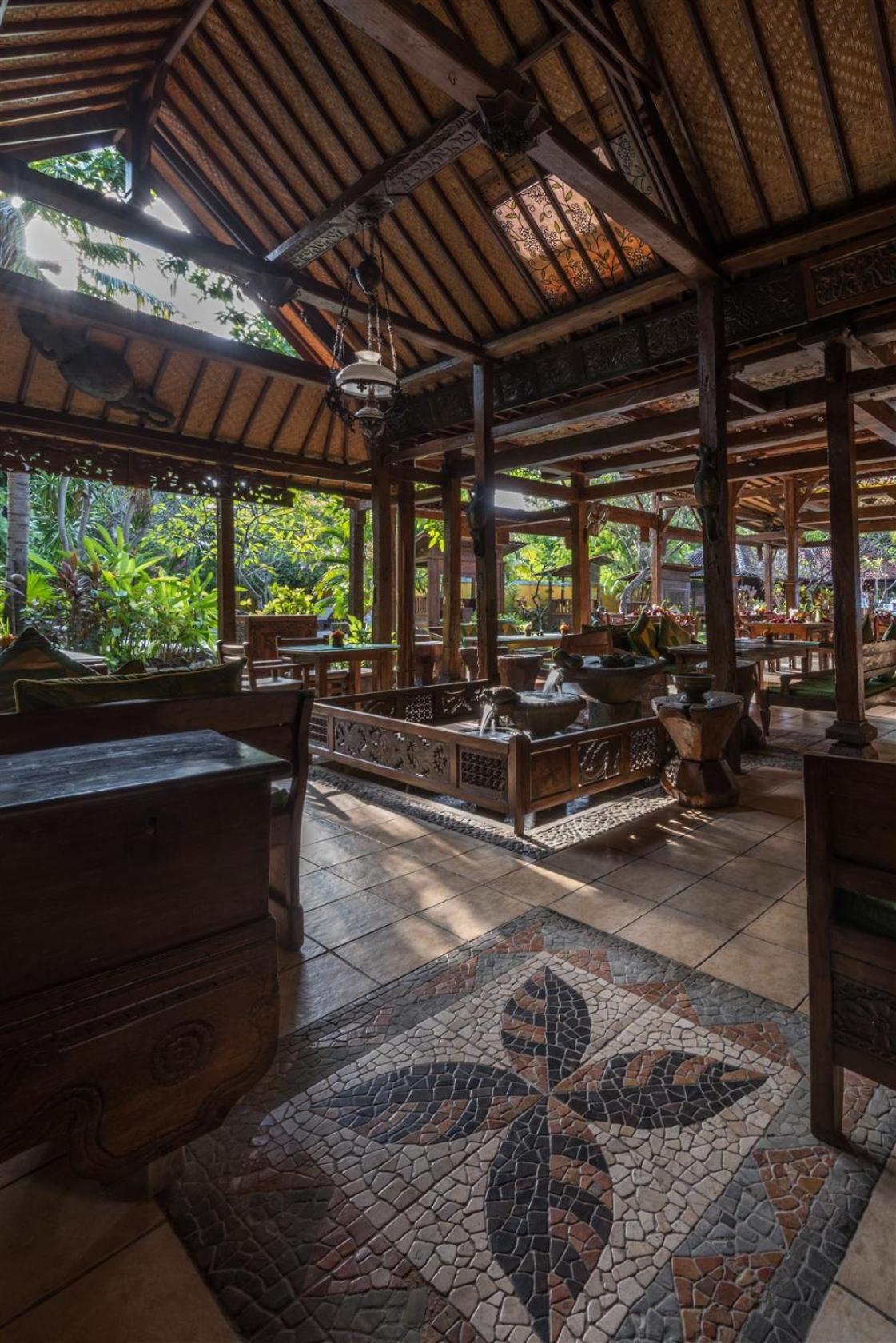 Hotel Pondok Sari Beach & SPA Resort