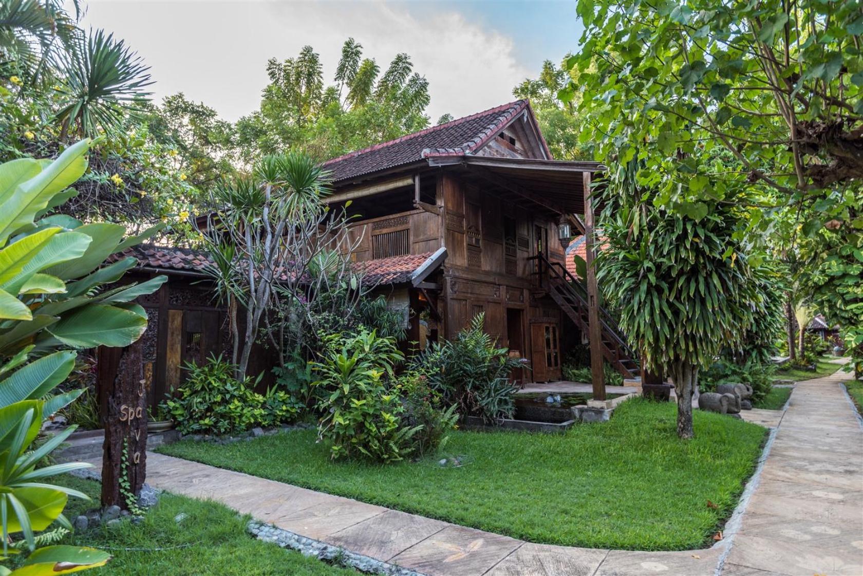 Hotel Pondok Sari Beach & SPA Resort