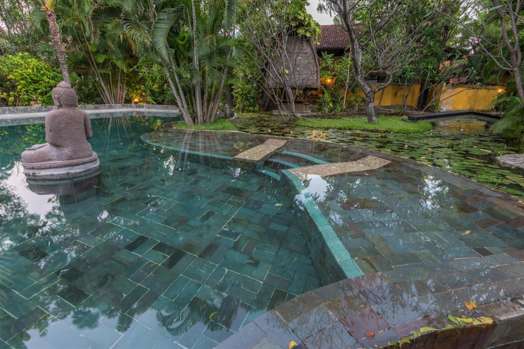 Hotel Pondok Sari Beach & SPA Resort