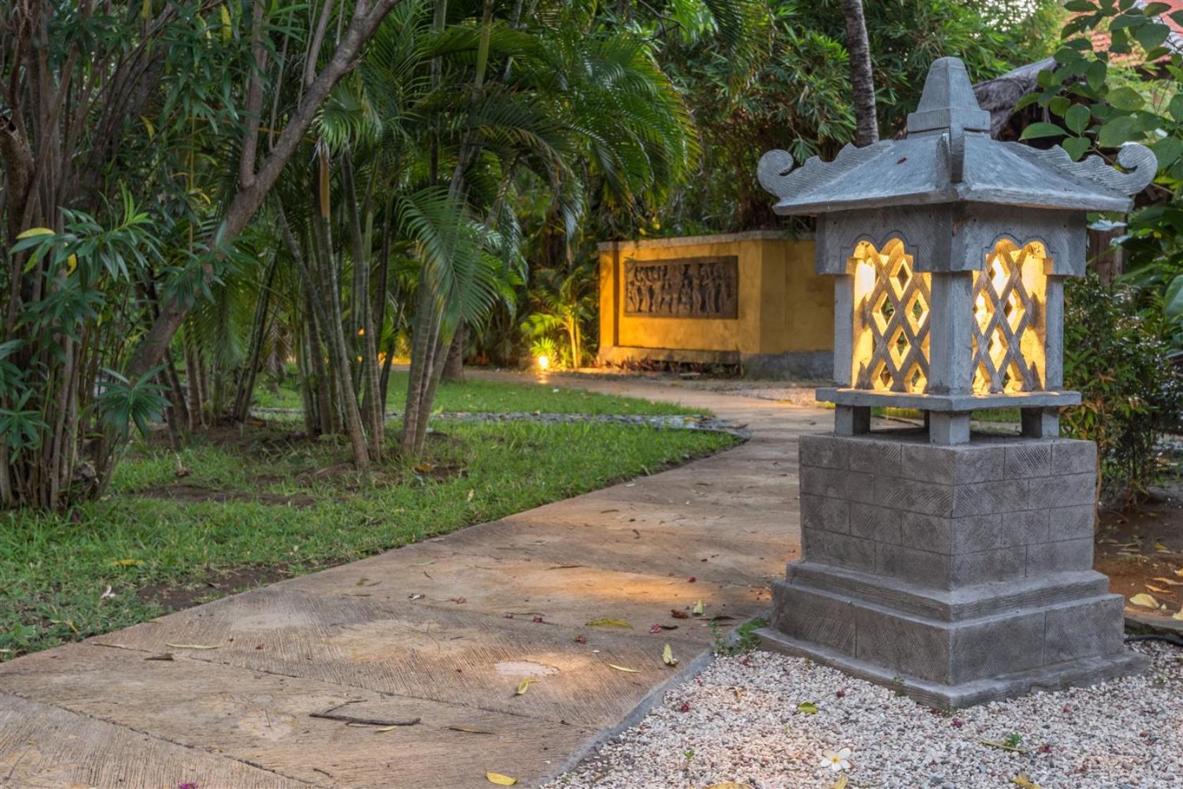 Hotel Pondok Sari Beach & SPA Resort