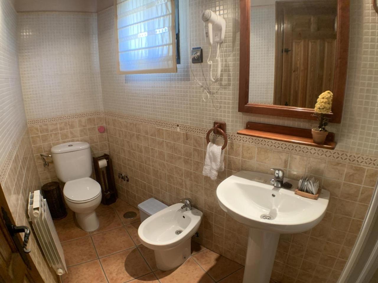 El Bulín de Braojos - 3 Casas