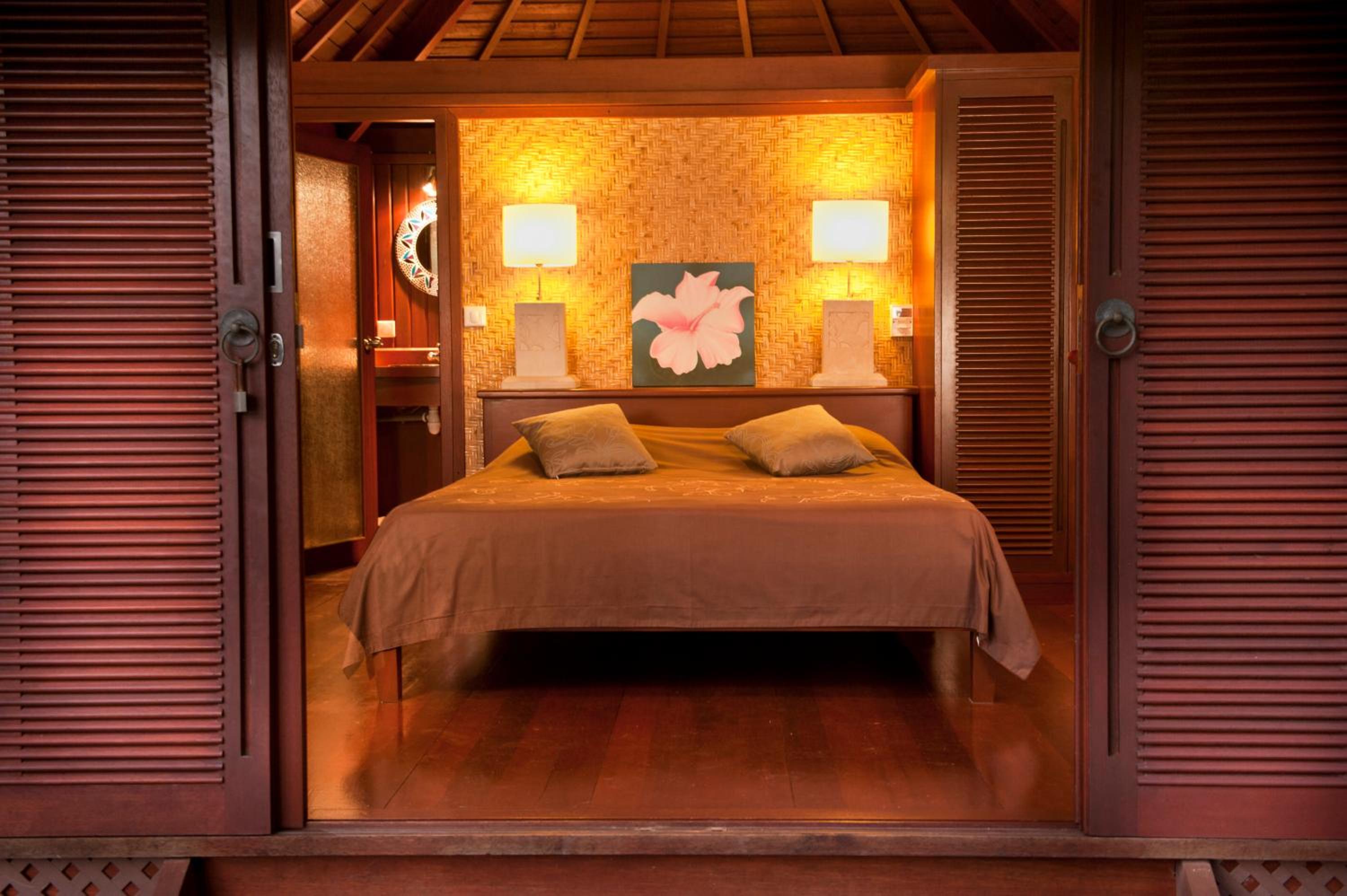 Robinson's Cove Villas