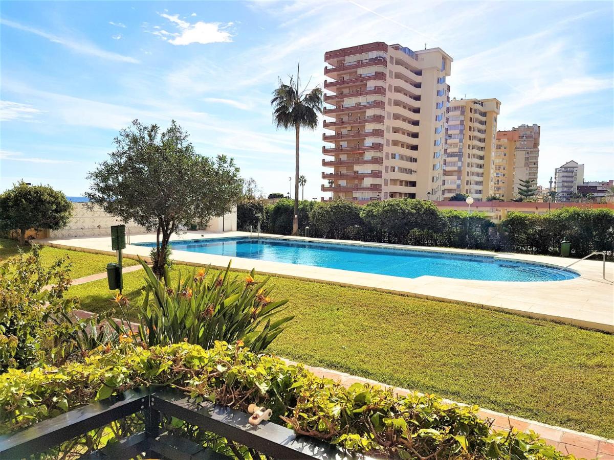 Fuengirola playa beachfront photo 4