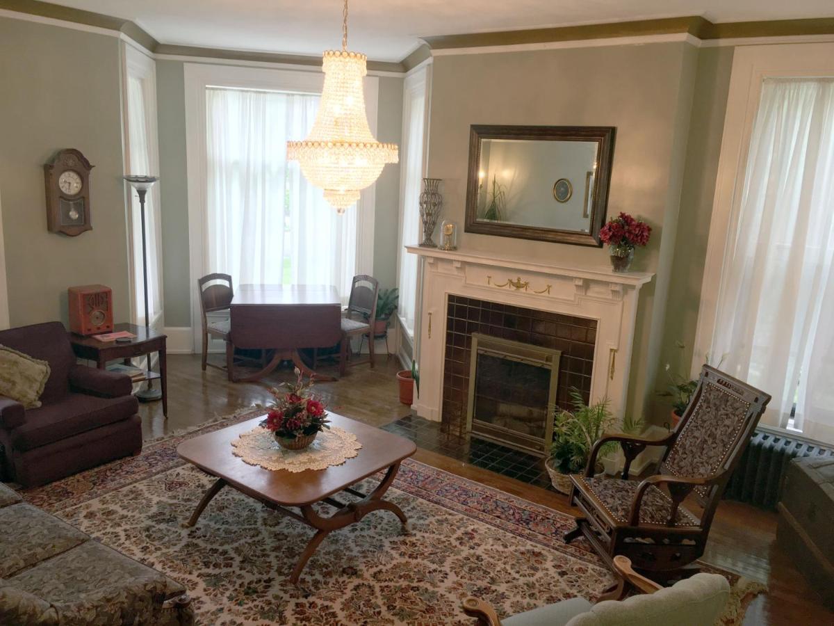 The Parsonage Inn B&B