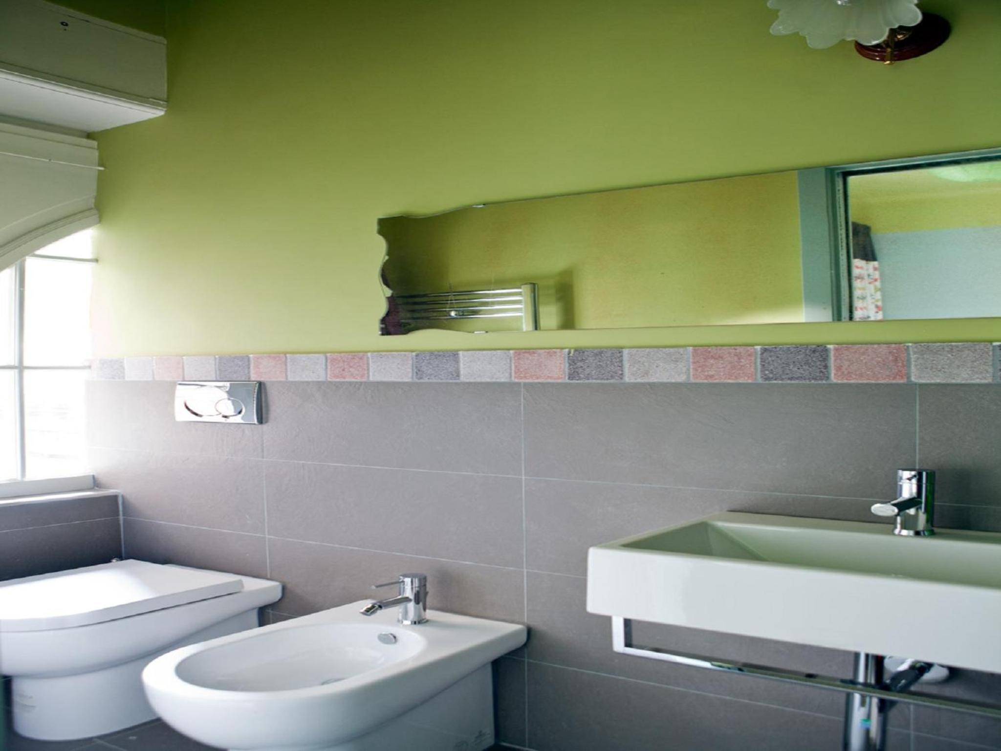 PratinnVatican en Rome — bathroom