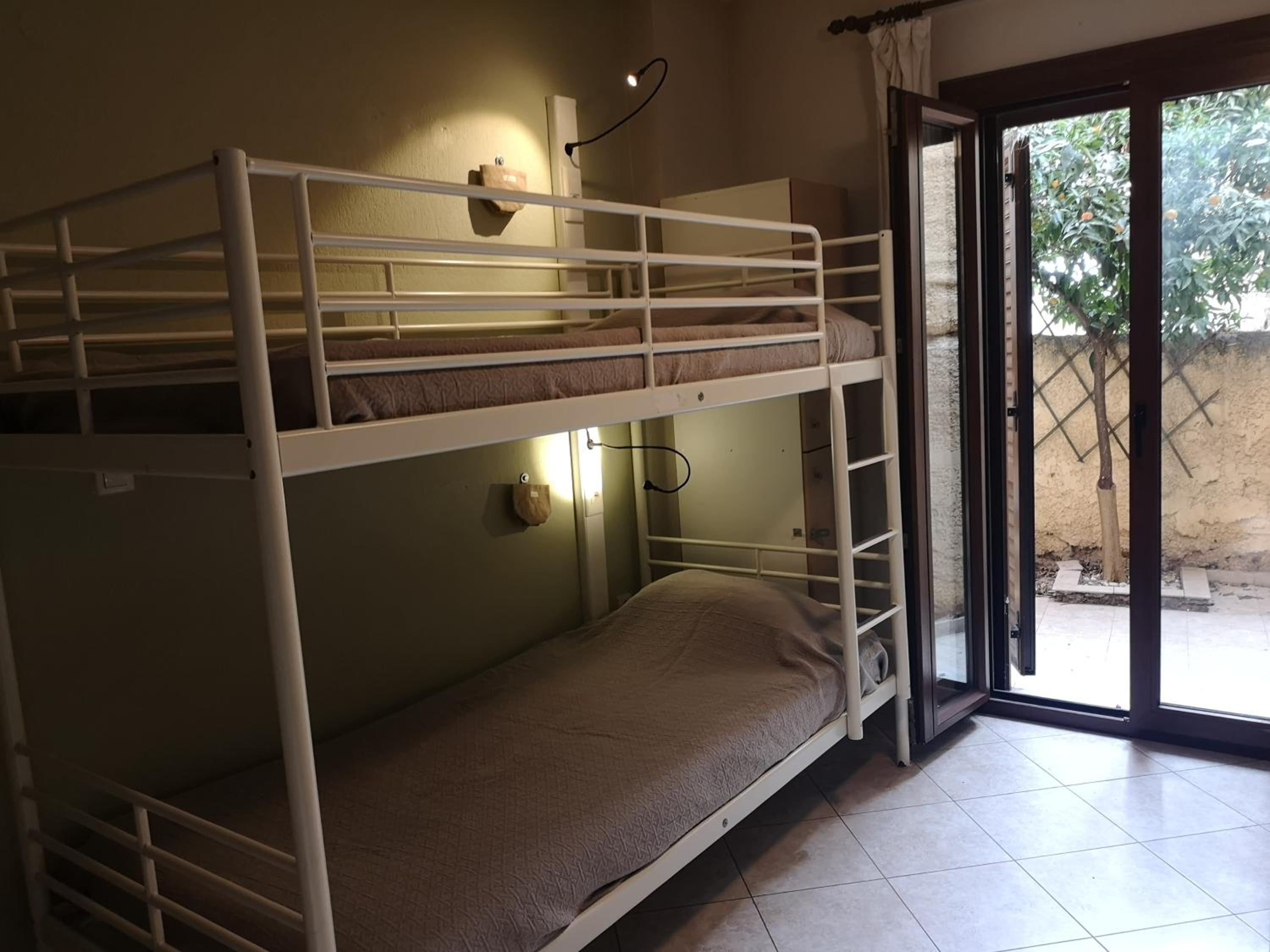 Studios Arabas