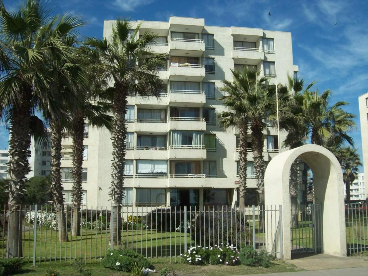 DEPTO 1RA LINEA FRENTE AL MAR Condominio Palmar 4P