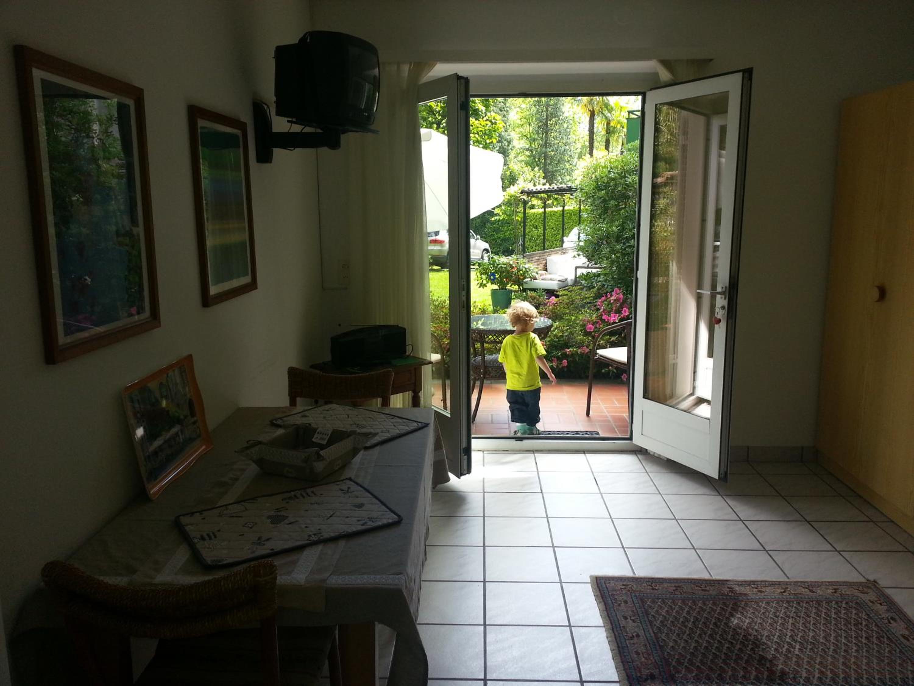 Photo 25