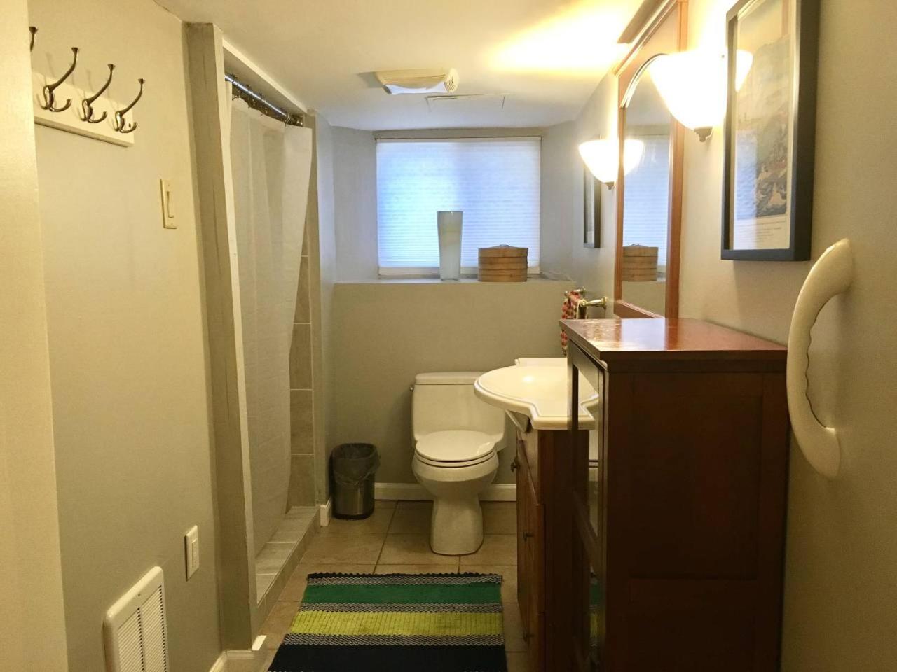 ~*Pet Friendly 30min to Downtown*~ THE BOSTONIAN view 3