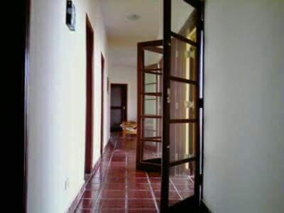 Casa frente a praia e picina