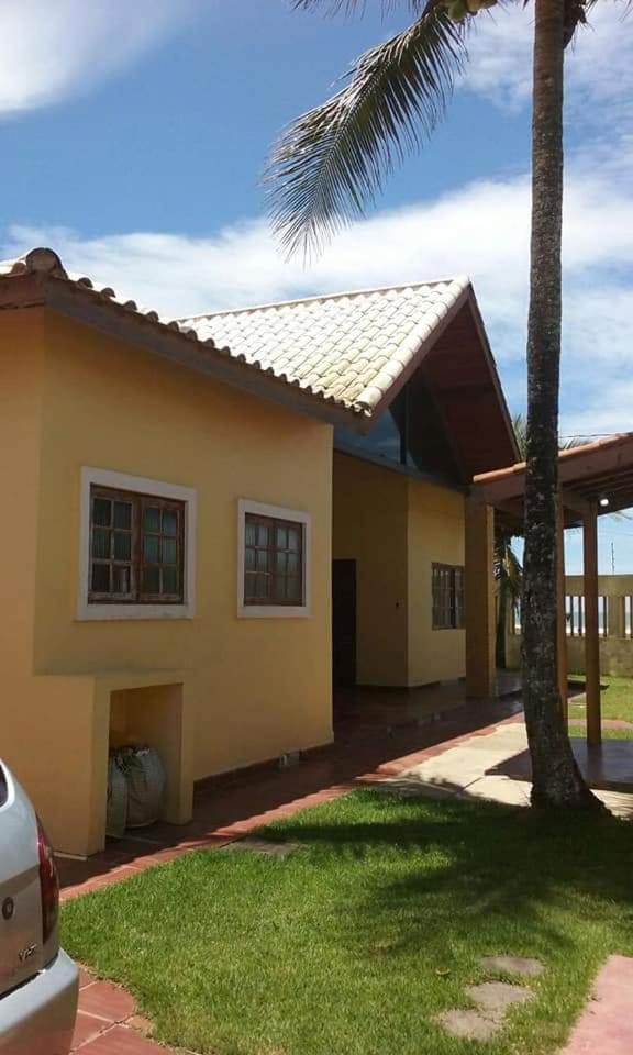 Casa frente a praia e picina