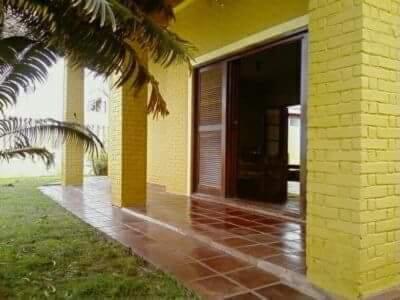 Casa frente a praia e picina