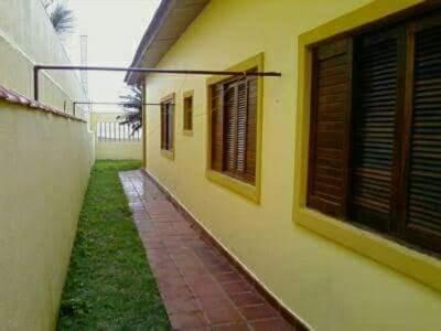 Casa frente a praia e picina