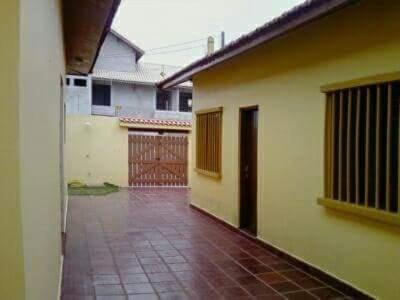 Casa frente a praia e picina