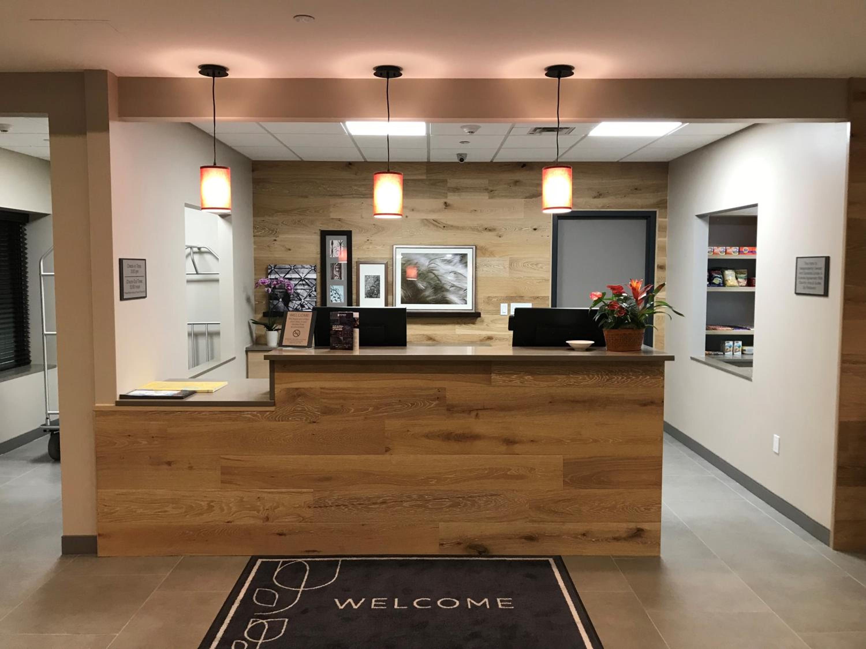 Belleville Vacations - Country Inn  Suites by Radisson, Belleville, ON - Property Image 50