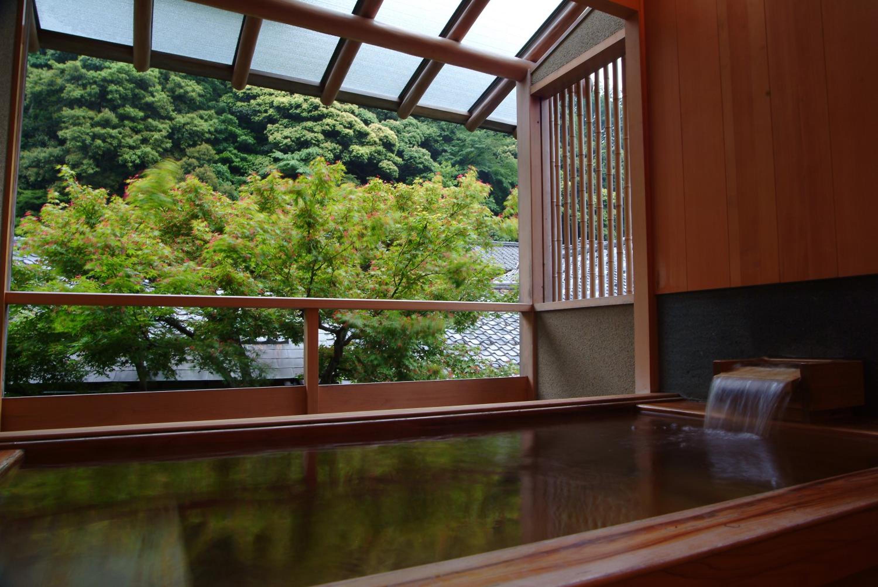 Nishimuraya Honkan